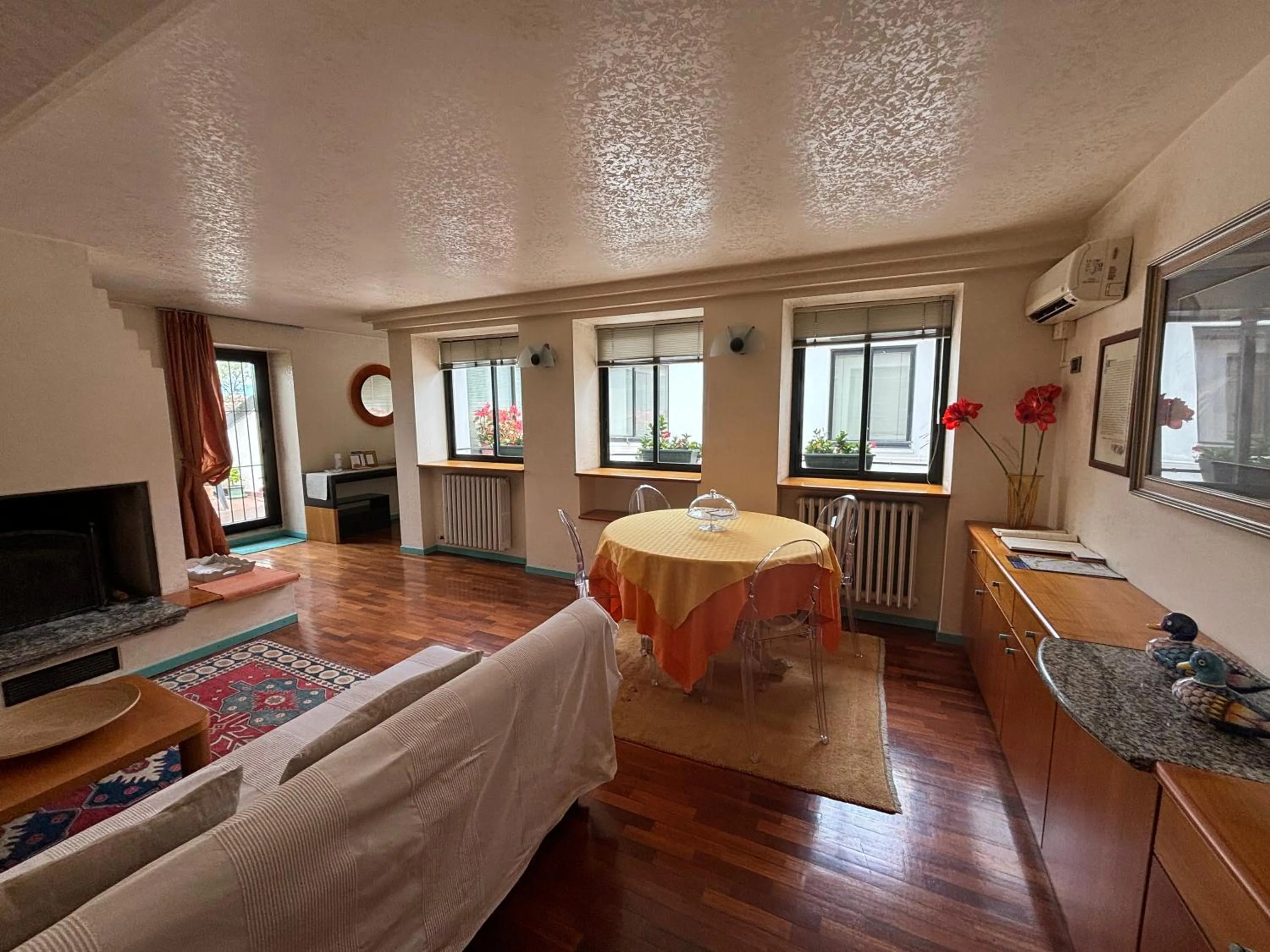 Living room, Bed in Attico di charme