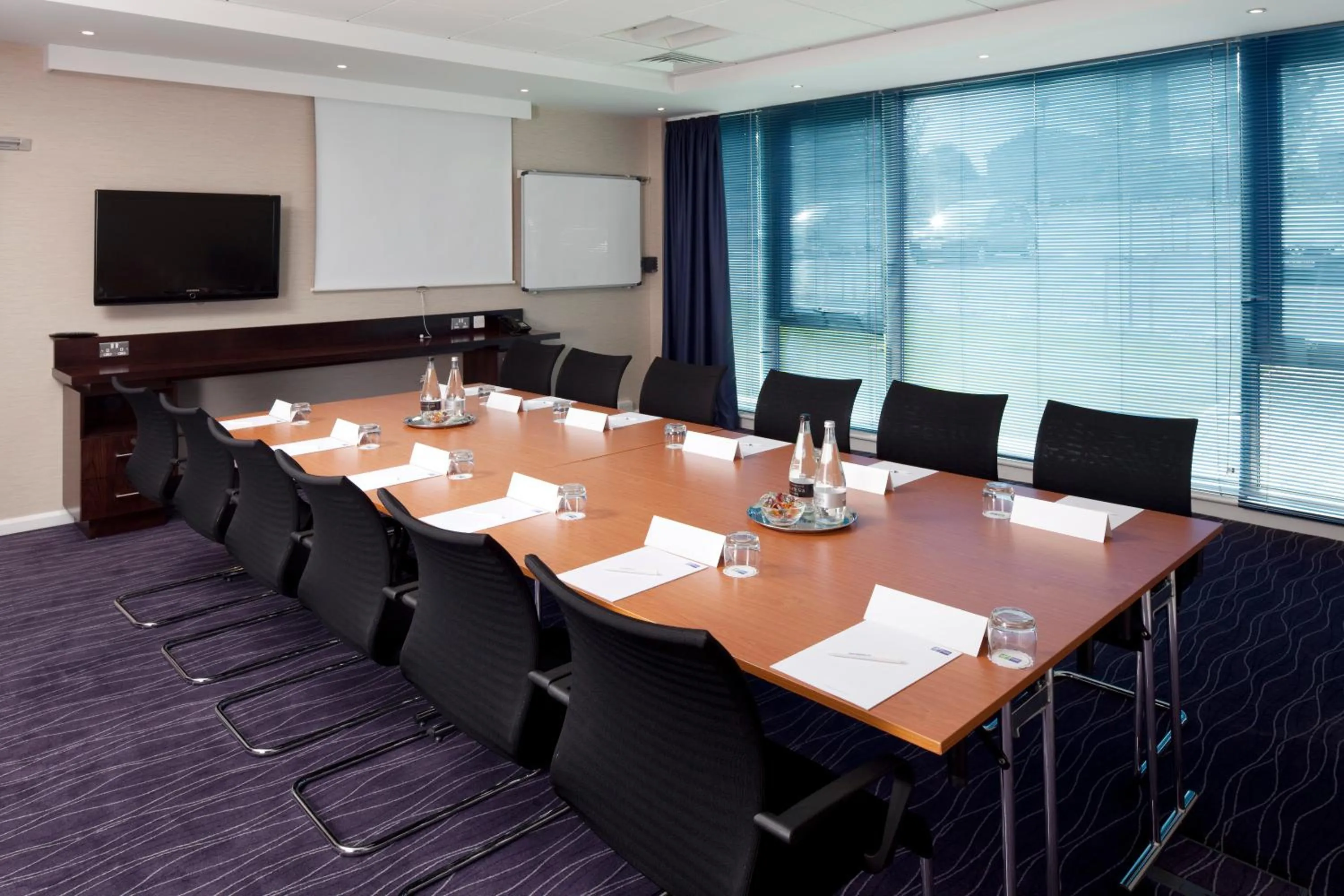 Meeting/conference room in Holiday Inn Express Burnley M65 Jct 10 by IHG