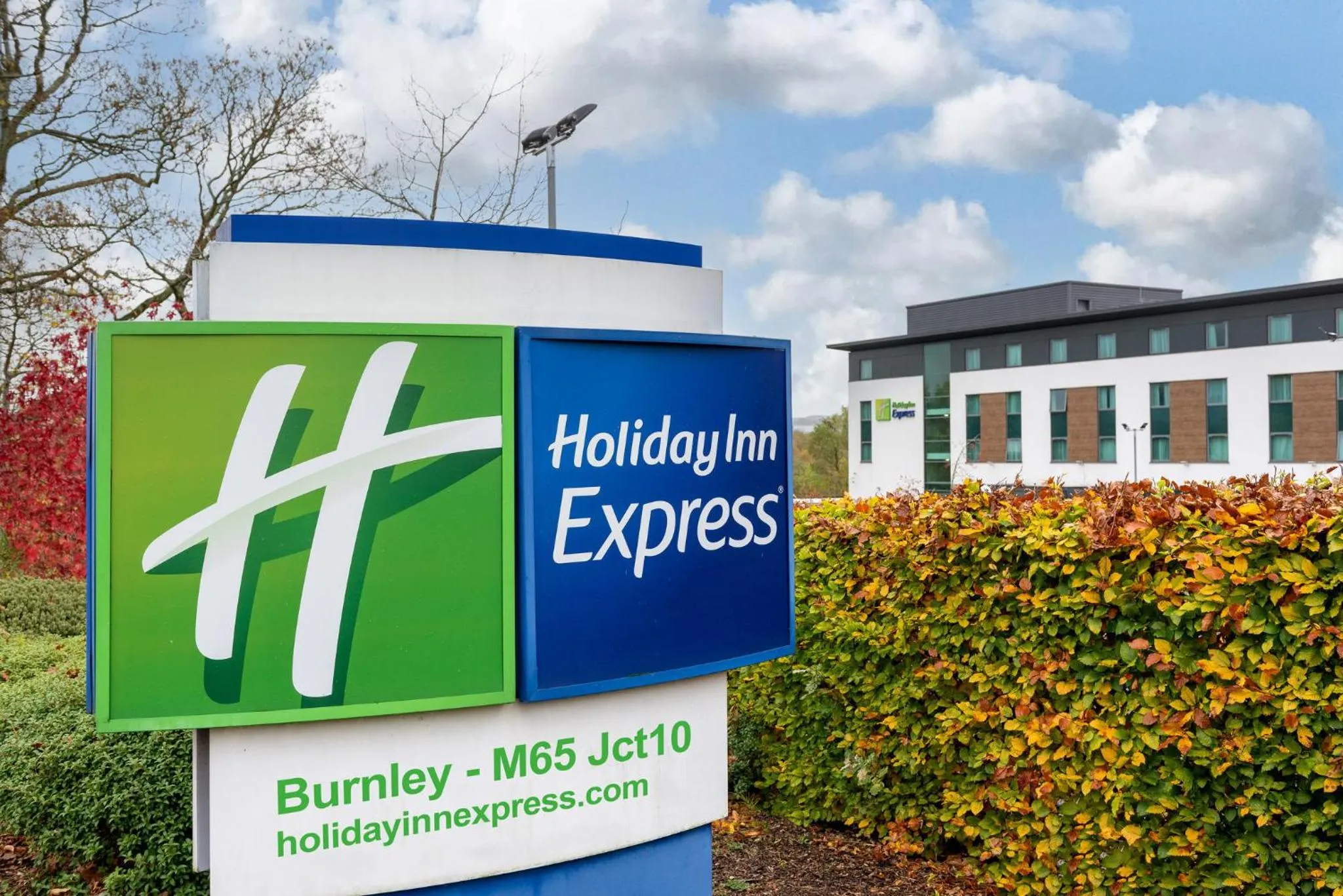 Property building in Holiday Inn Express Burnley M65 Jct 10 by IHG
