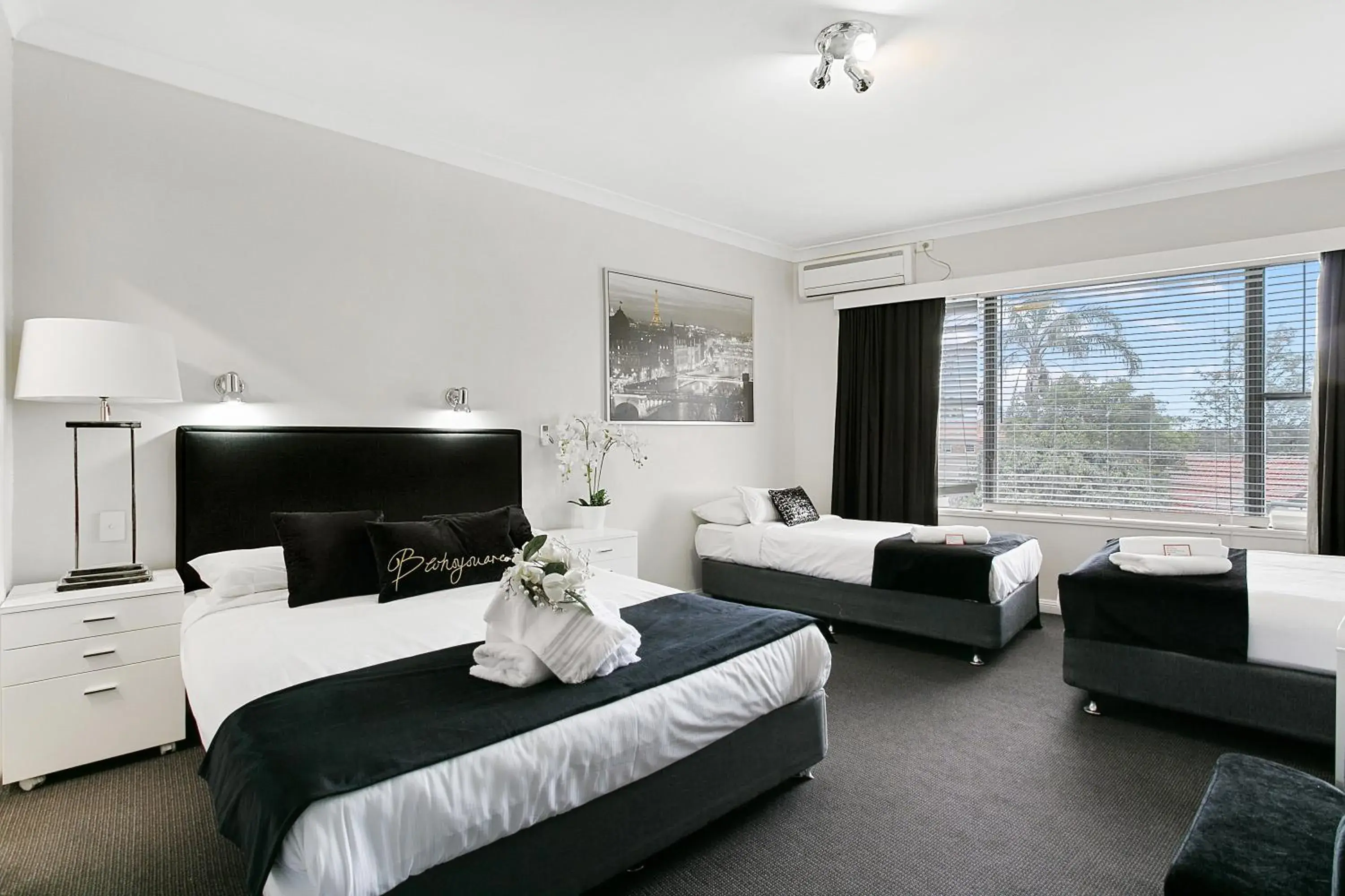 Family Room in Airport Hotel Sydney Family Room in Airport Hotel Sydney