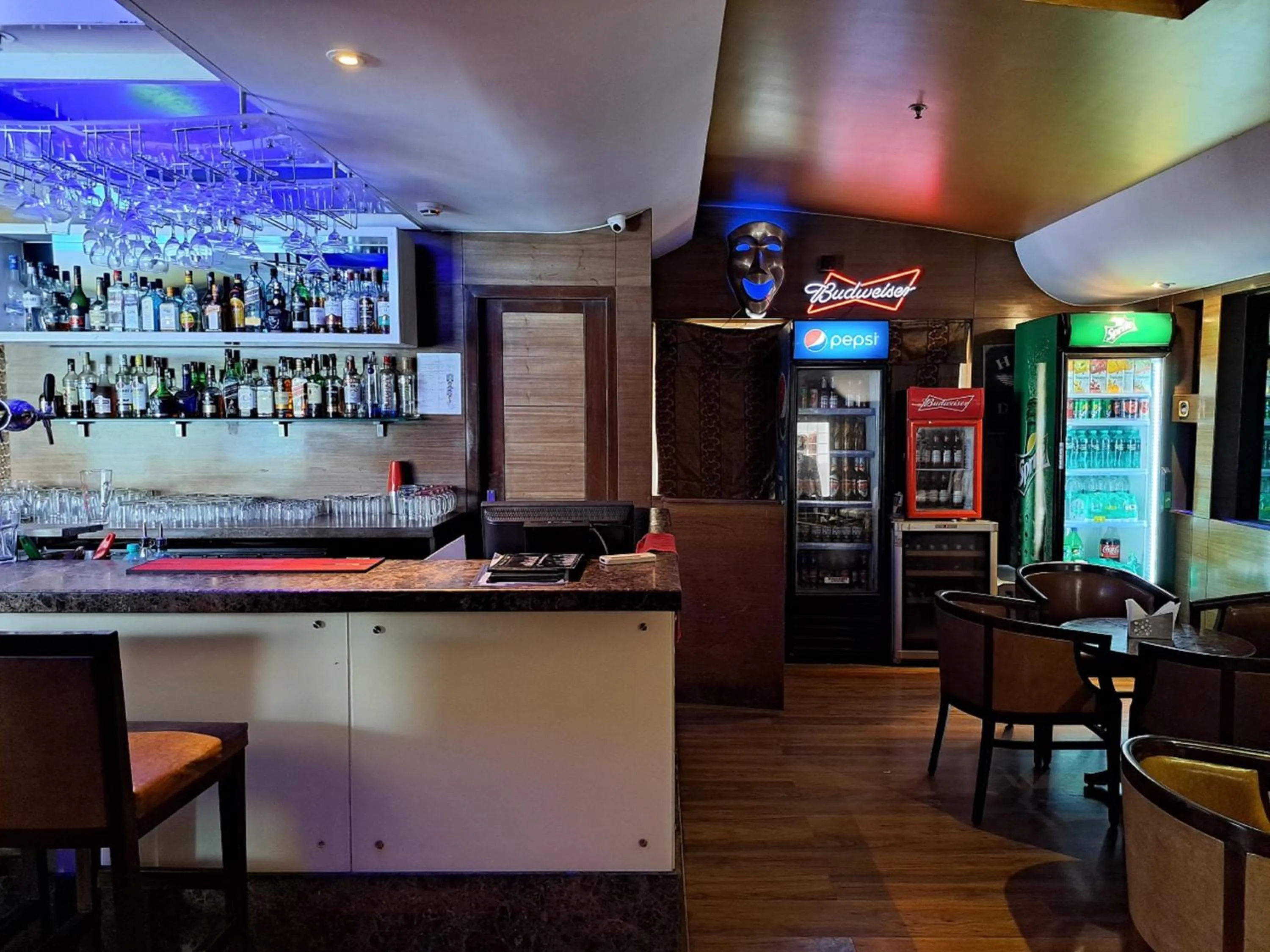 Lounge or bar in Goldfinch Retreat Bangalore