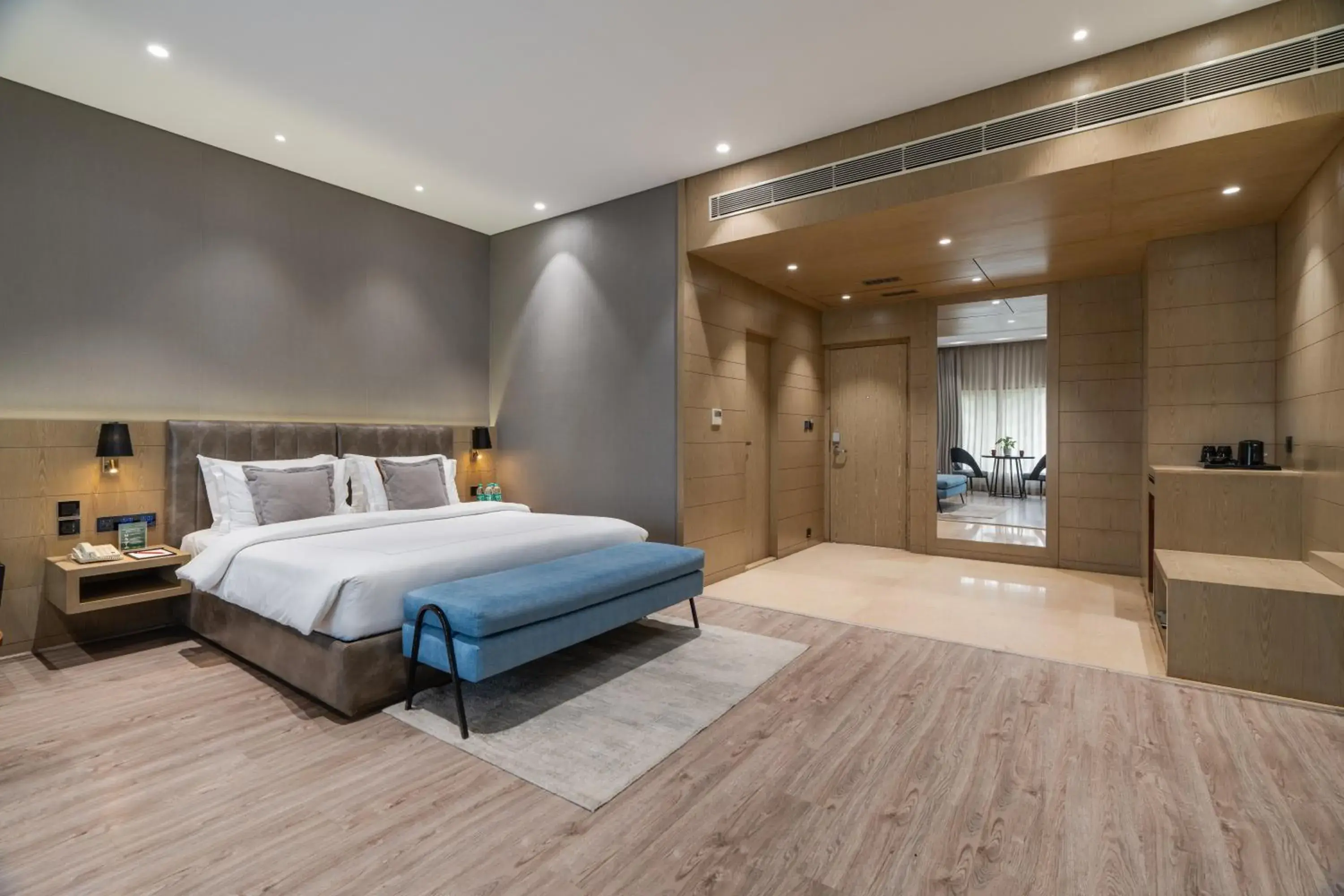 Deluxe King Room - single occupancy in Goldfinch Retreat Bangalore Deluxe King Room - single occupancy in Goldfinch Retreat Bangalore