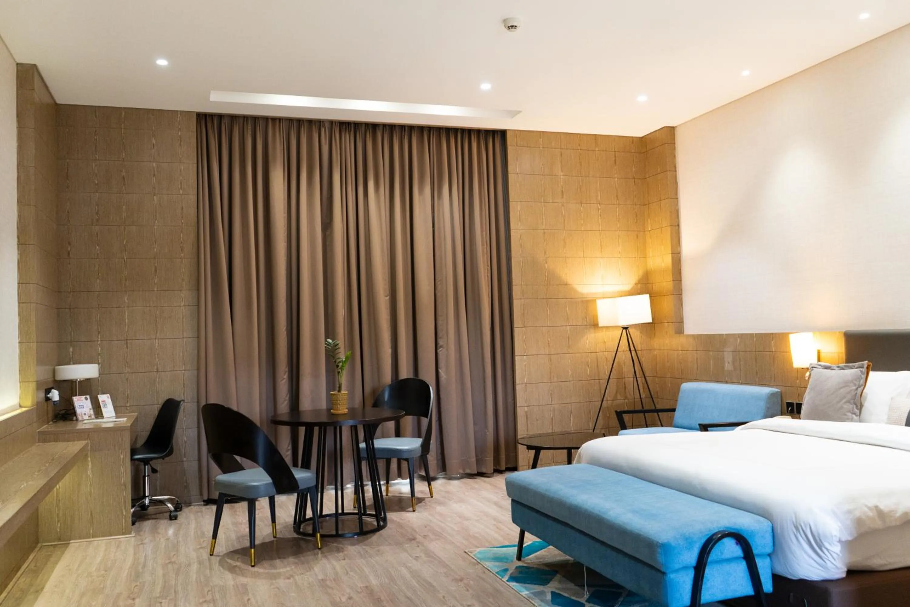 View (from property/room), Bed in Goldfinch Retreat Bangalore