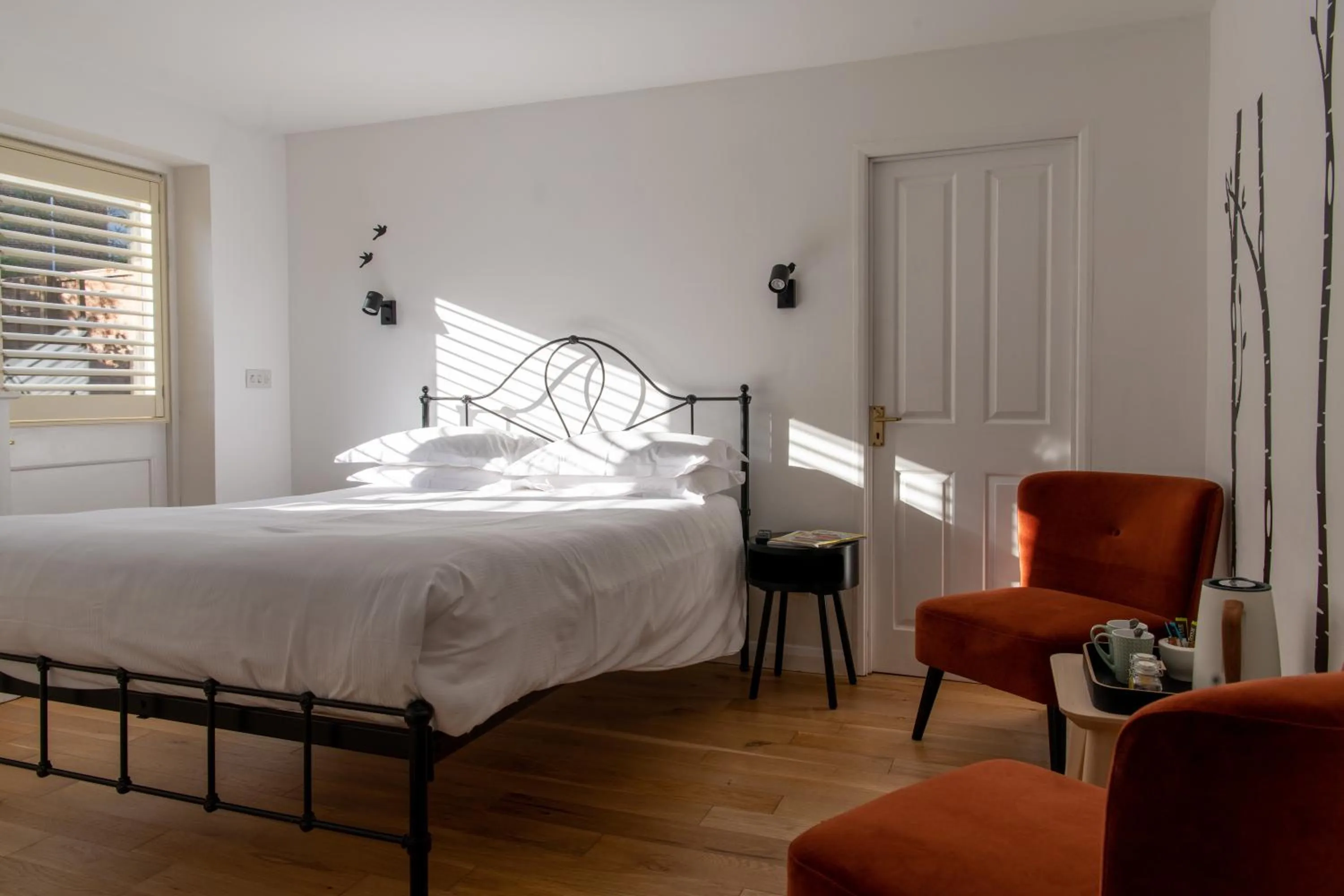 Bedroom, Bed in Cottage Lodge Hotel