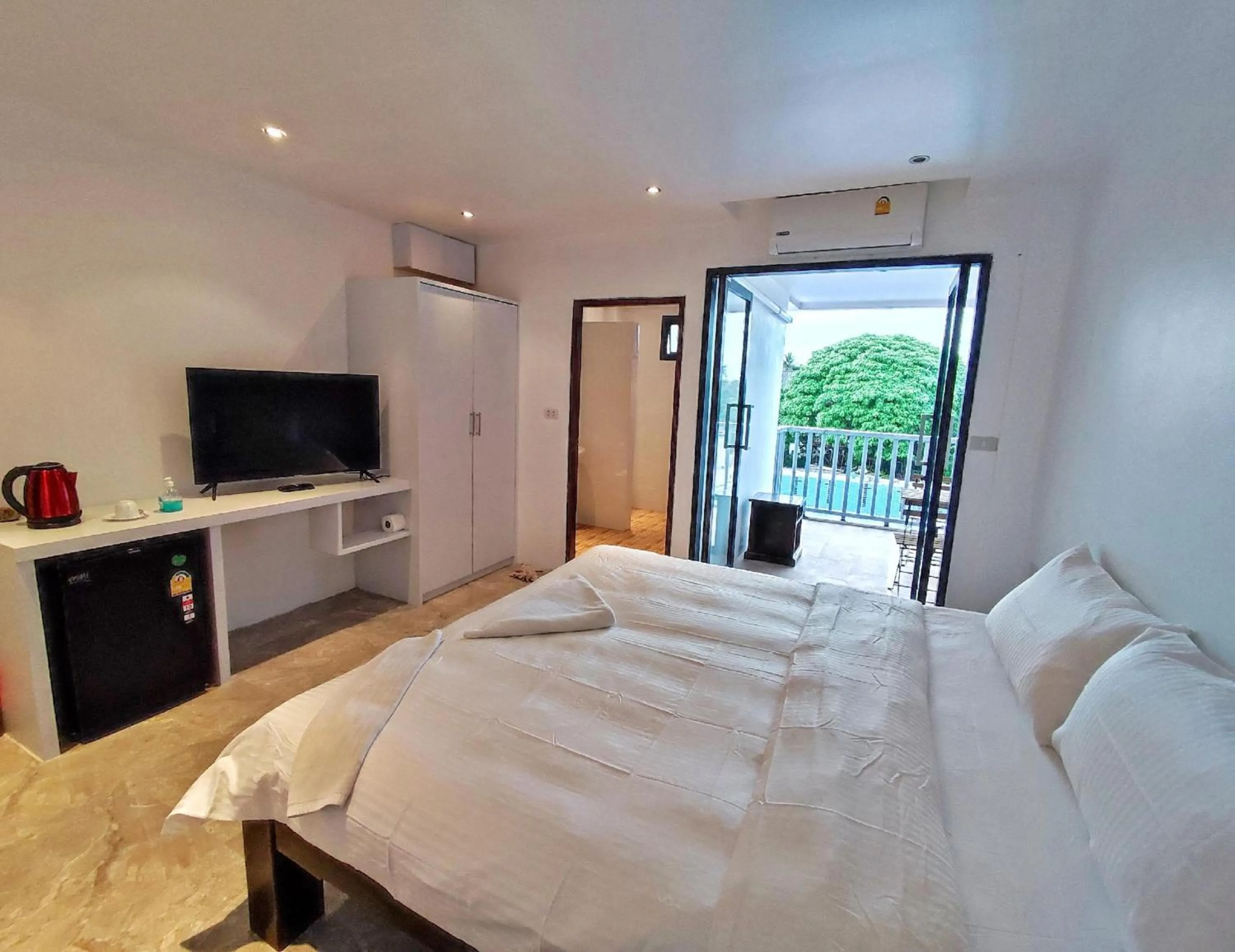 Bedroom, Bed in Superpro Samui