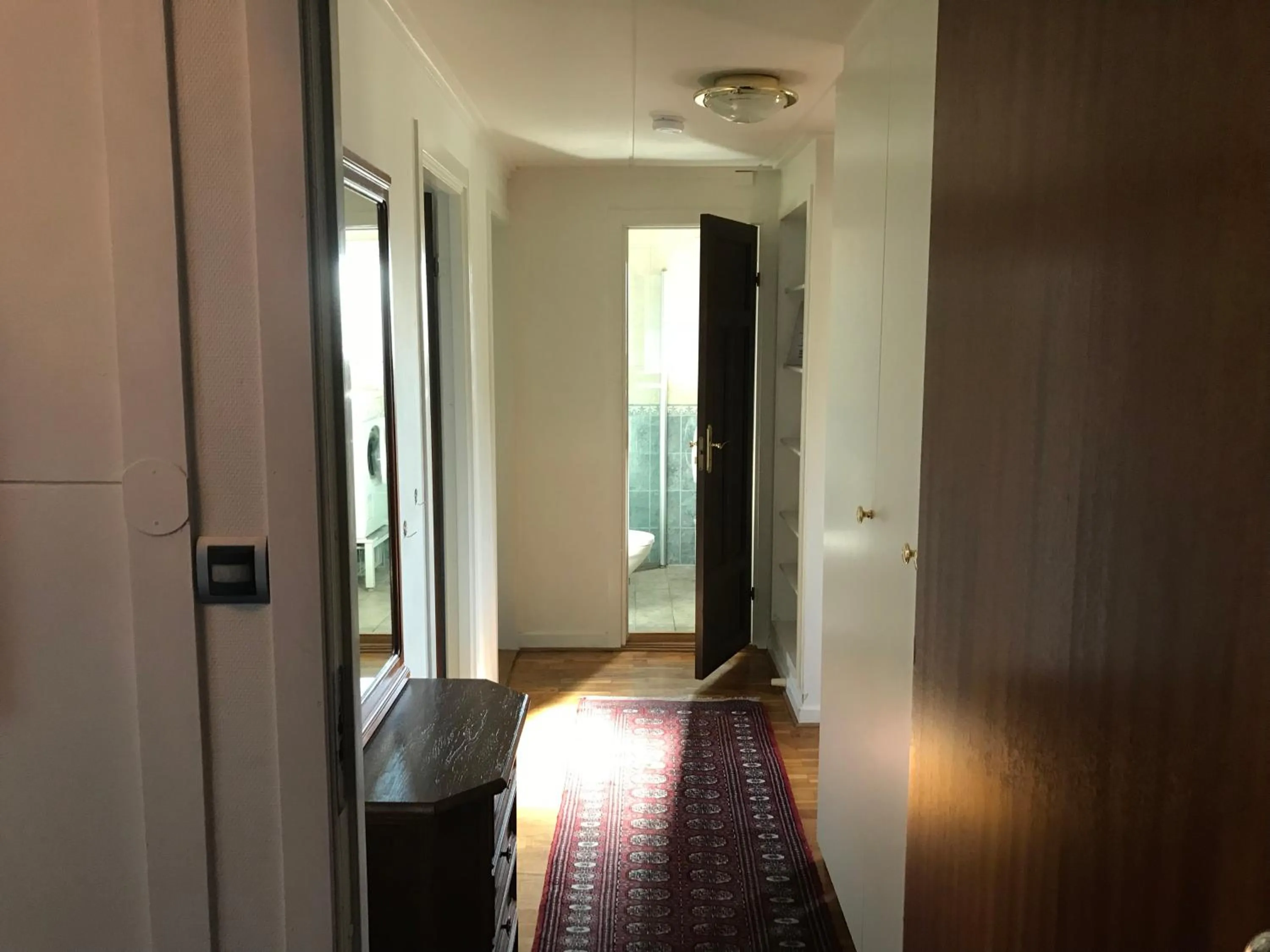 Shower in BoSmart Apartments