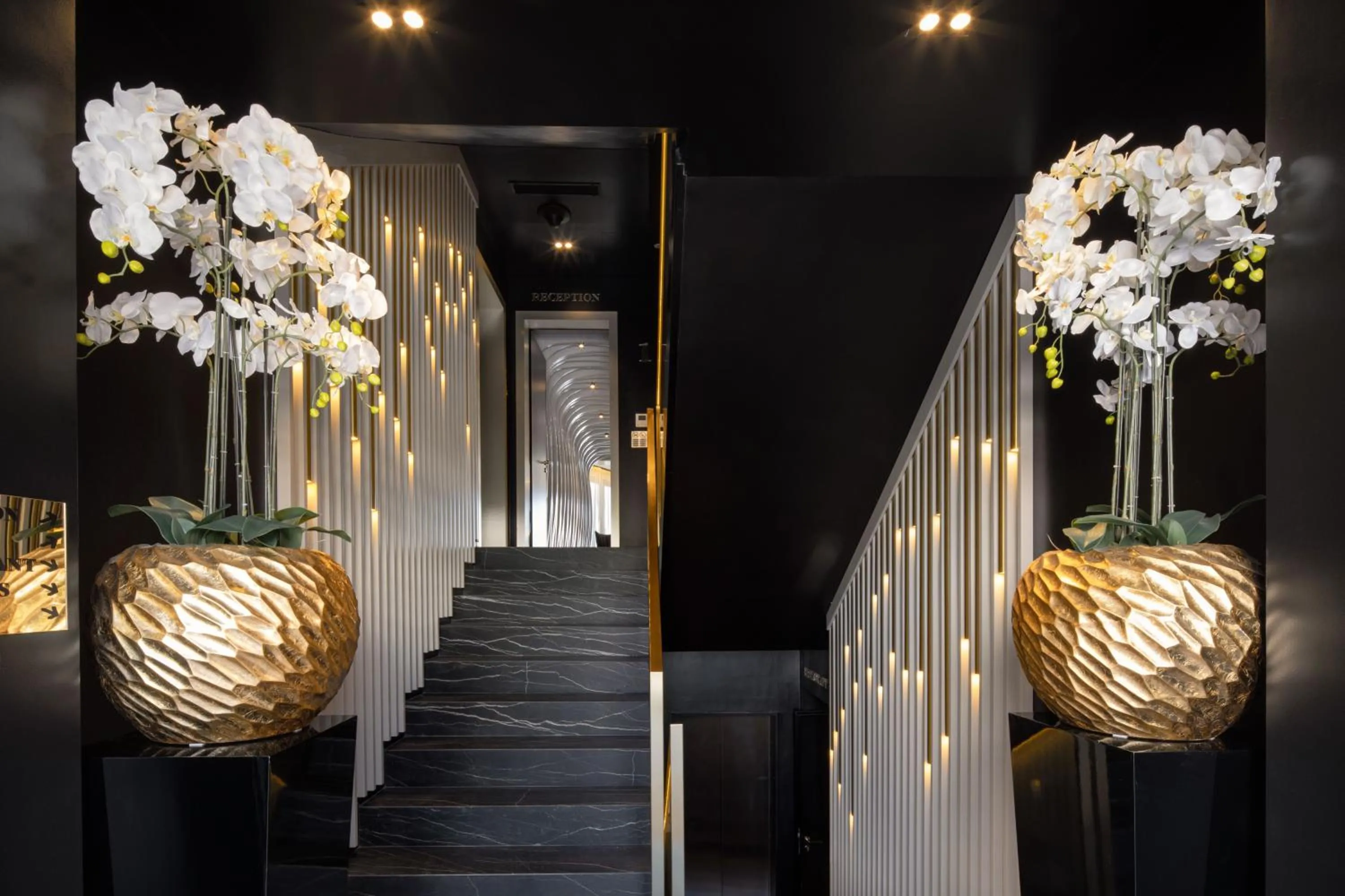 Facade/entrance in Posh Residence Luxury Suites