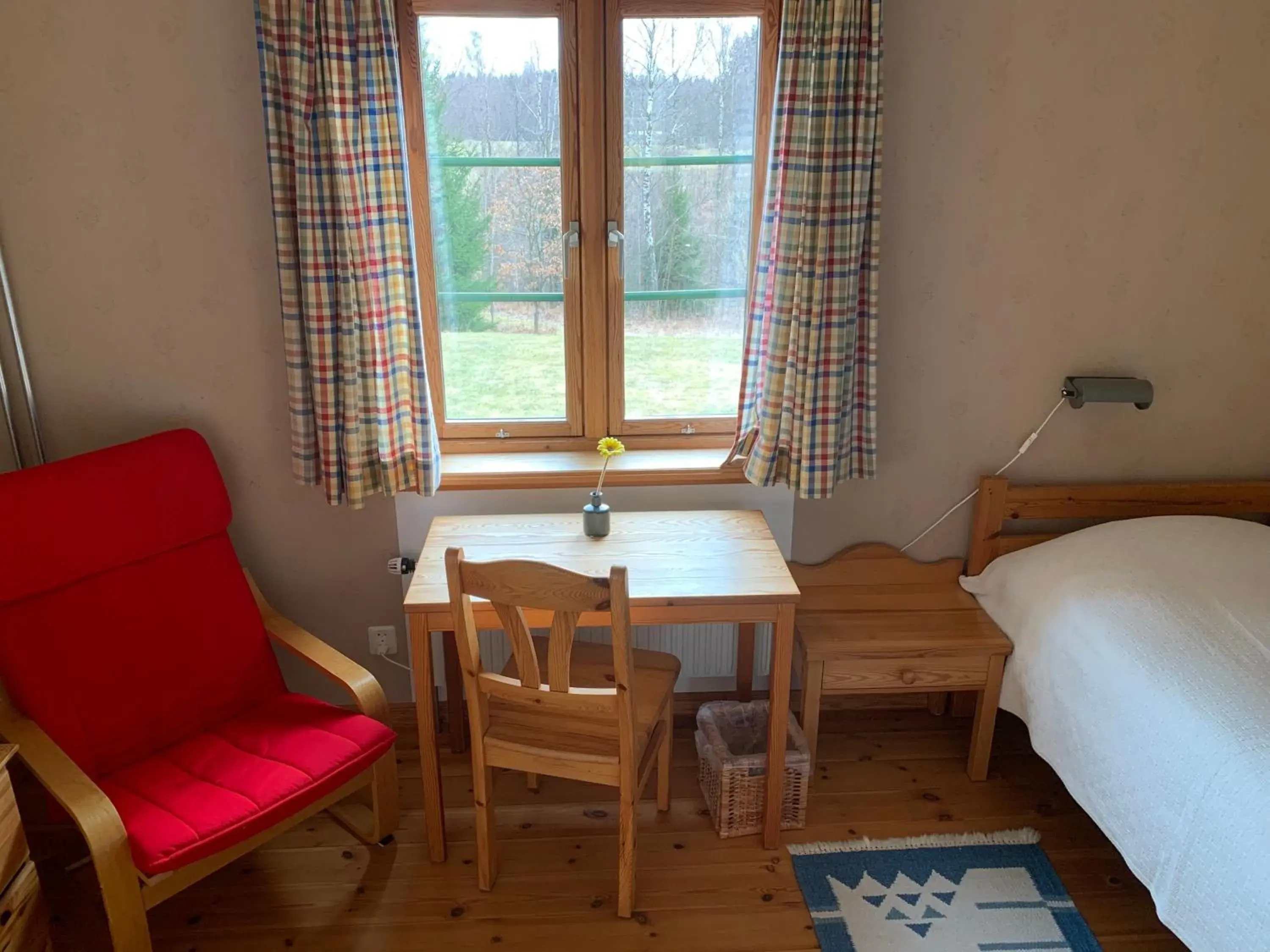 Small Single Room in Tingvall B&B Eco-Lodge Small Single Room in Tingvall B&B Eco-Lodge
