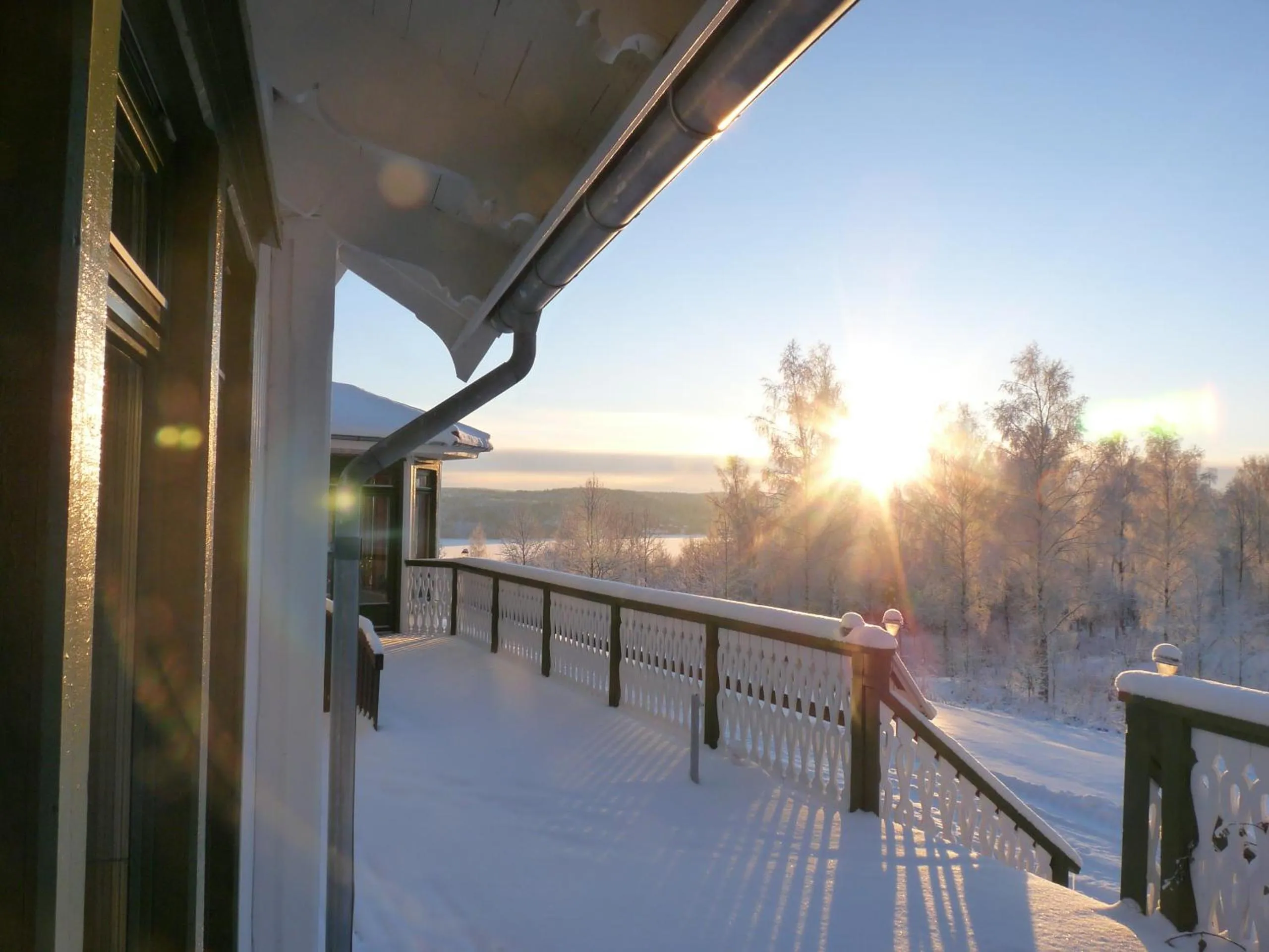 Winter in Tingvall B&B Eco-Lodge