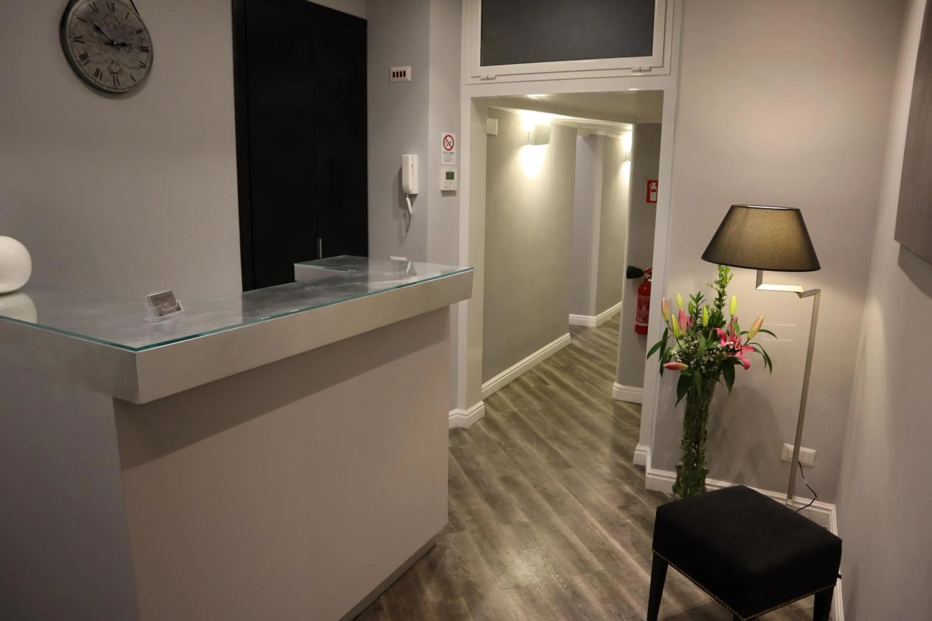 Lobby or reception in MILLINA SUITES IN NAVONA