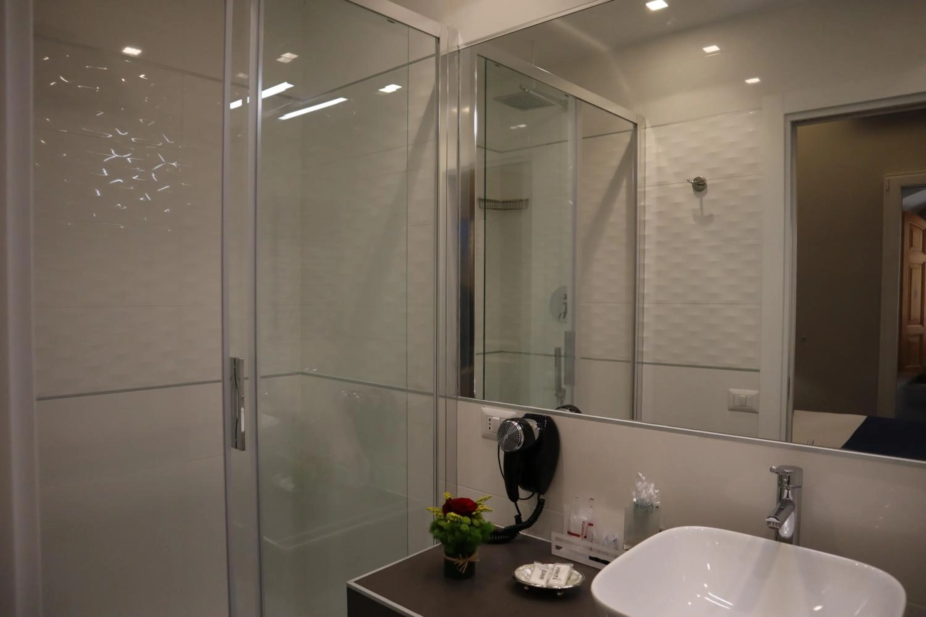 Bathroom in MILLINA SUITES IN NAVONA