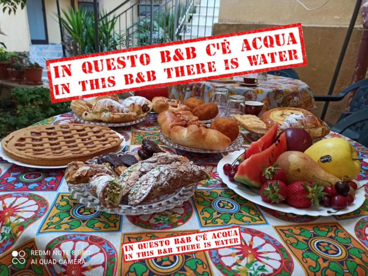 Breakfast in B&B Il Melograno Antico con Terrazza e Giardino