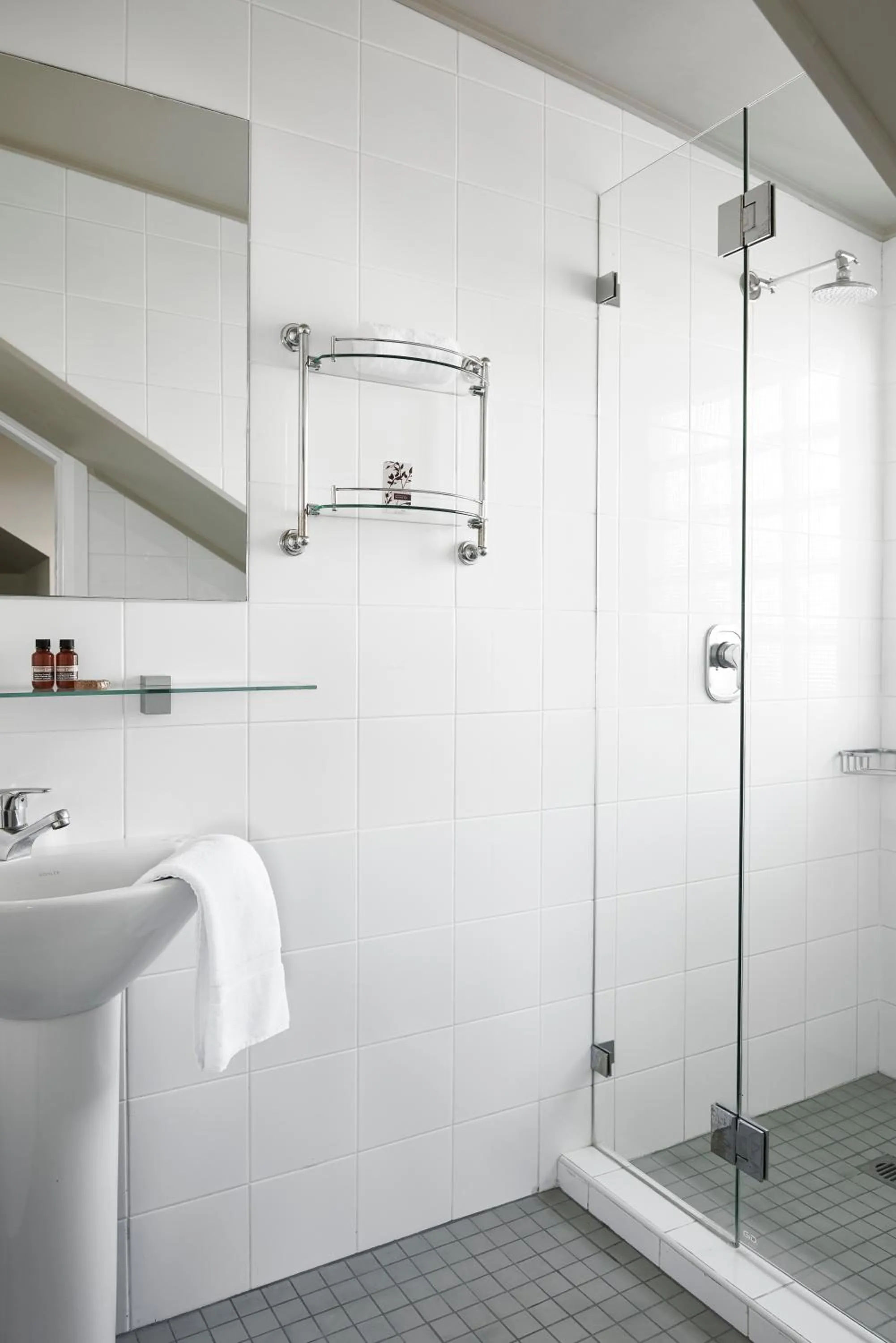 Bathroom in Vulcan Hotel Sydney