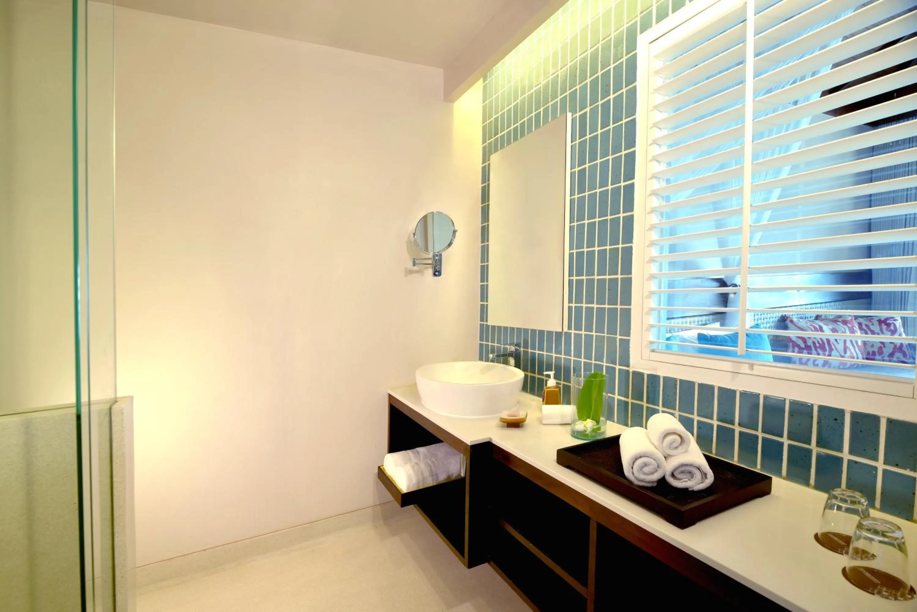 Bathroom in Buri Rasa Village Phangan