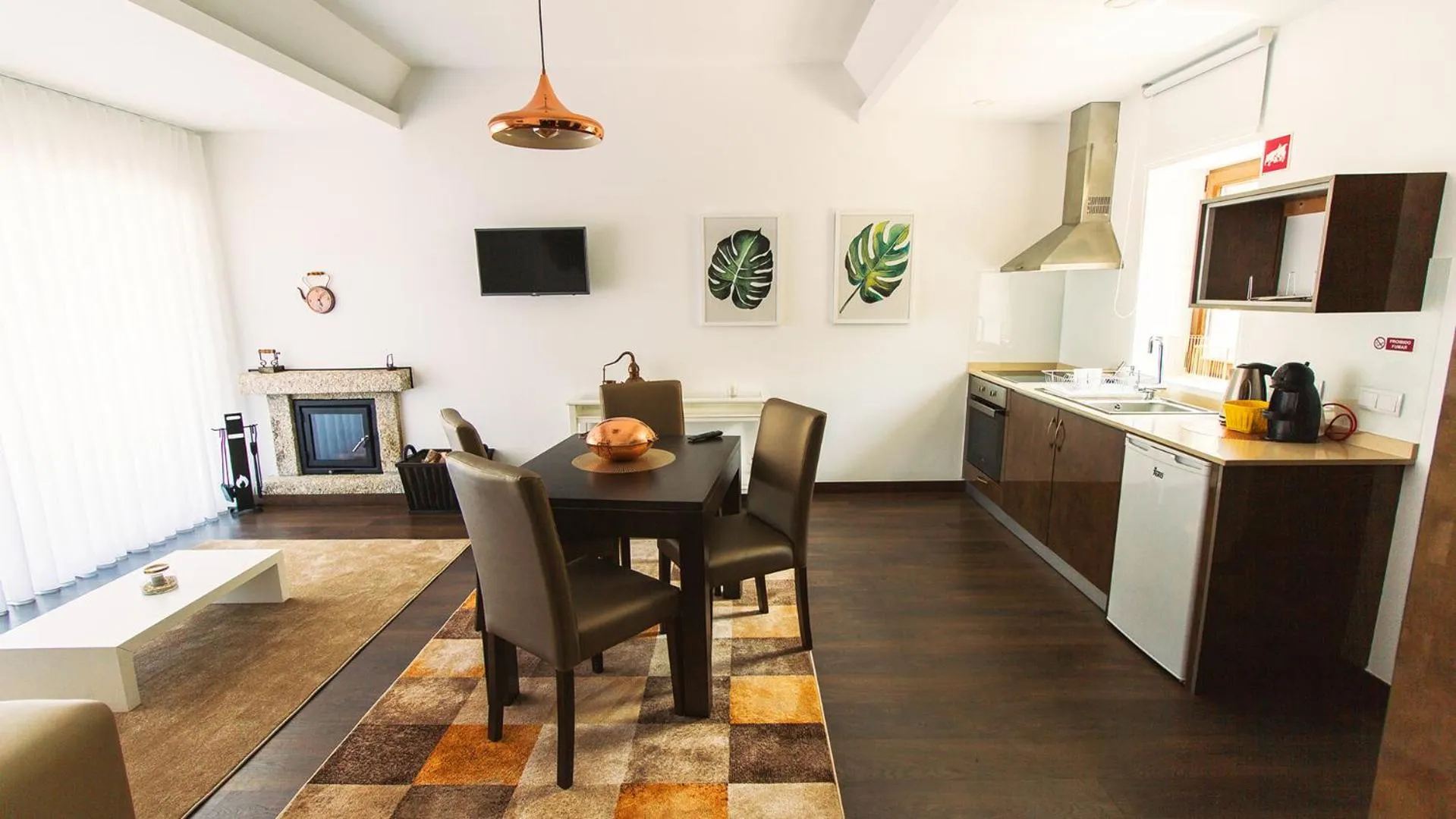 TV and multimedia in Pousadela Village & Spa