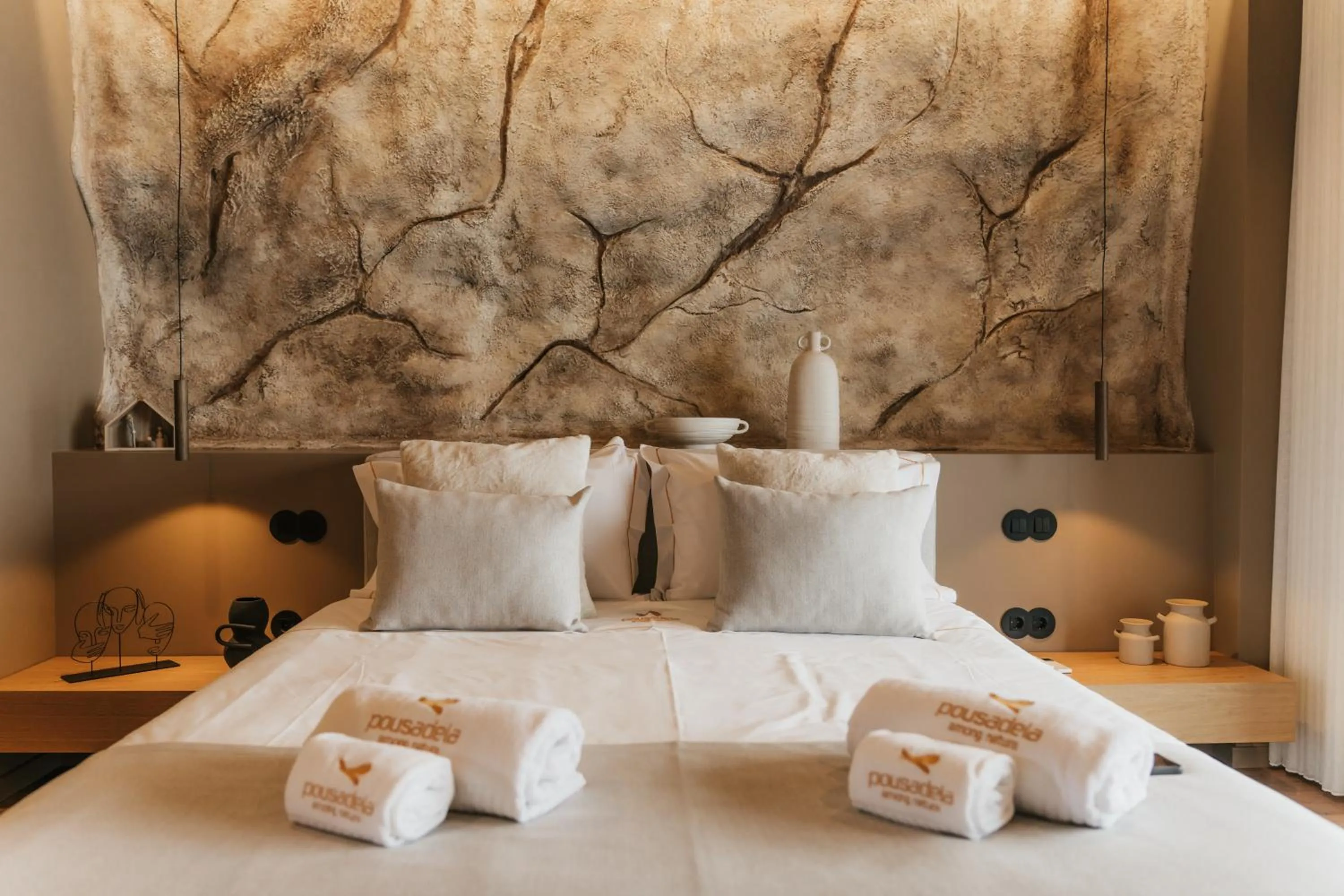 Bed in Pousadela Village & Spa