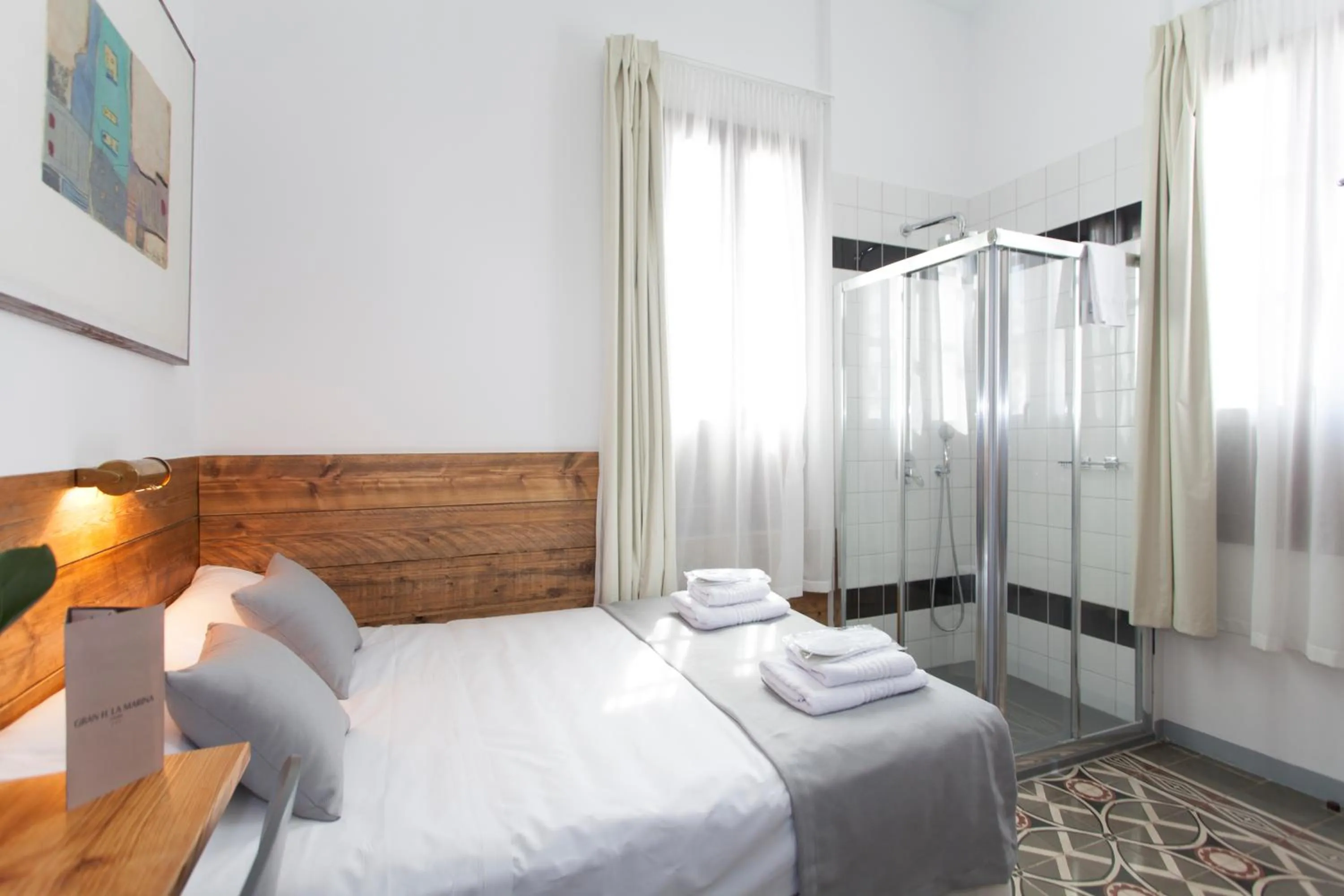 Photo of the whole room, Bed in Gran H La Marina