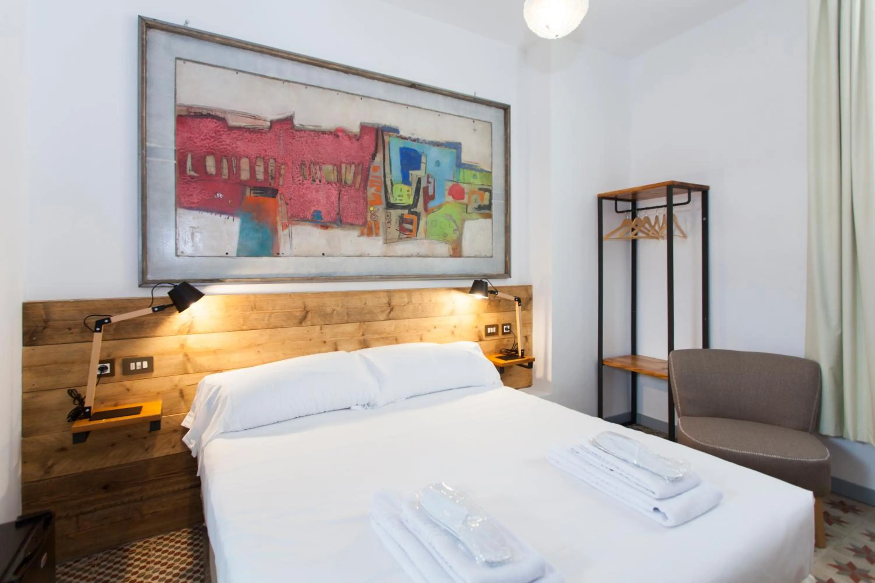 Photo of the whole room, Bed in Gran H La Marina