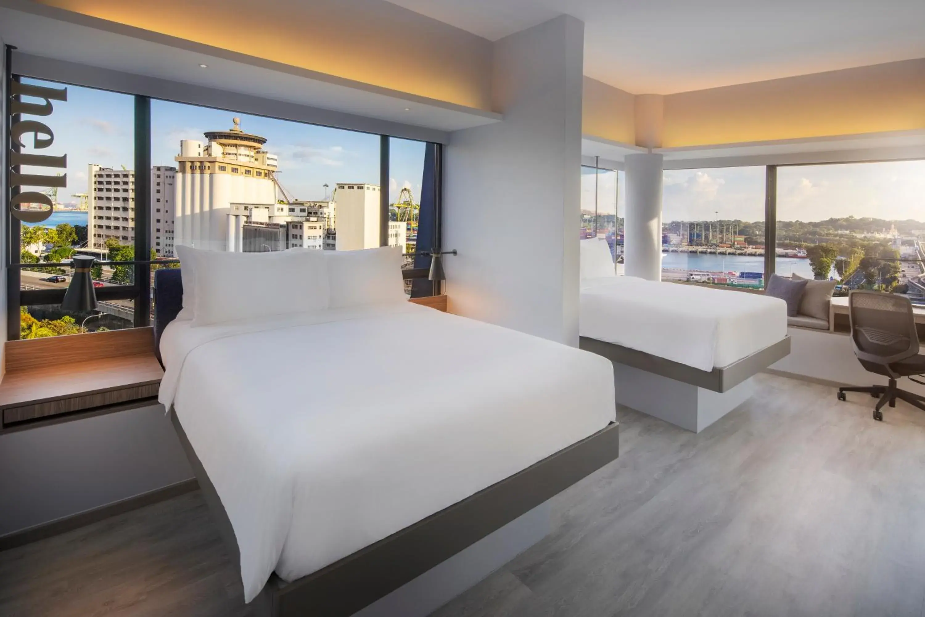 Friends & Family Quadruple Room in Travelodge Harbourfront Singapore Friends & Family Quadruple Room in Travelodge Harbourfront Singapore