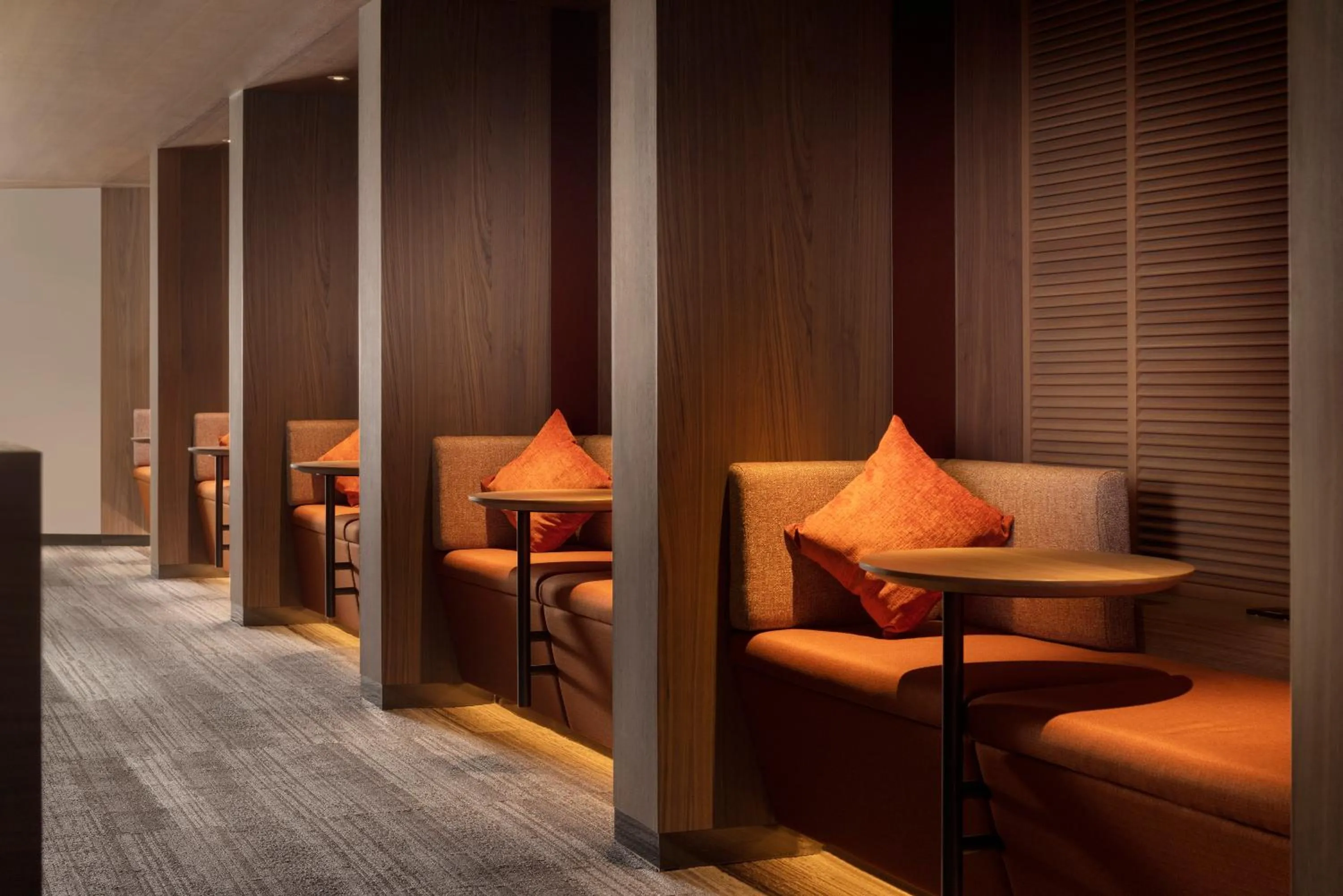 Lounge or bar in Travelodge Harbourfront Singapore