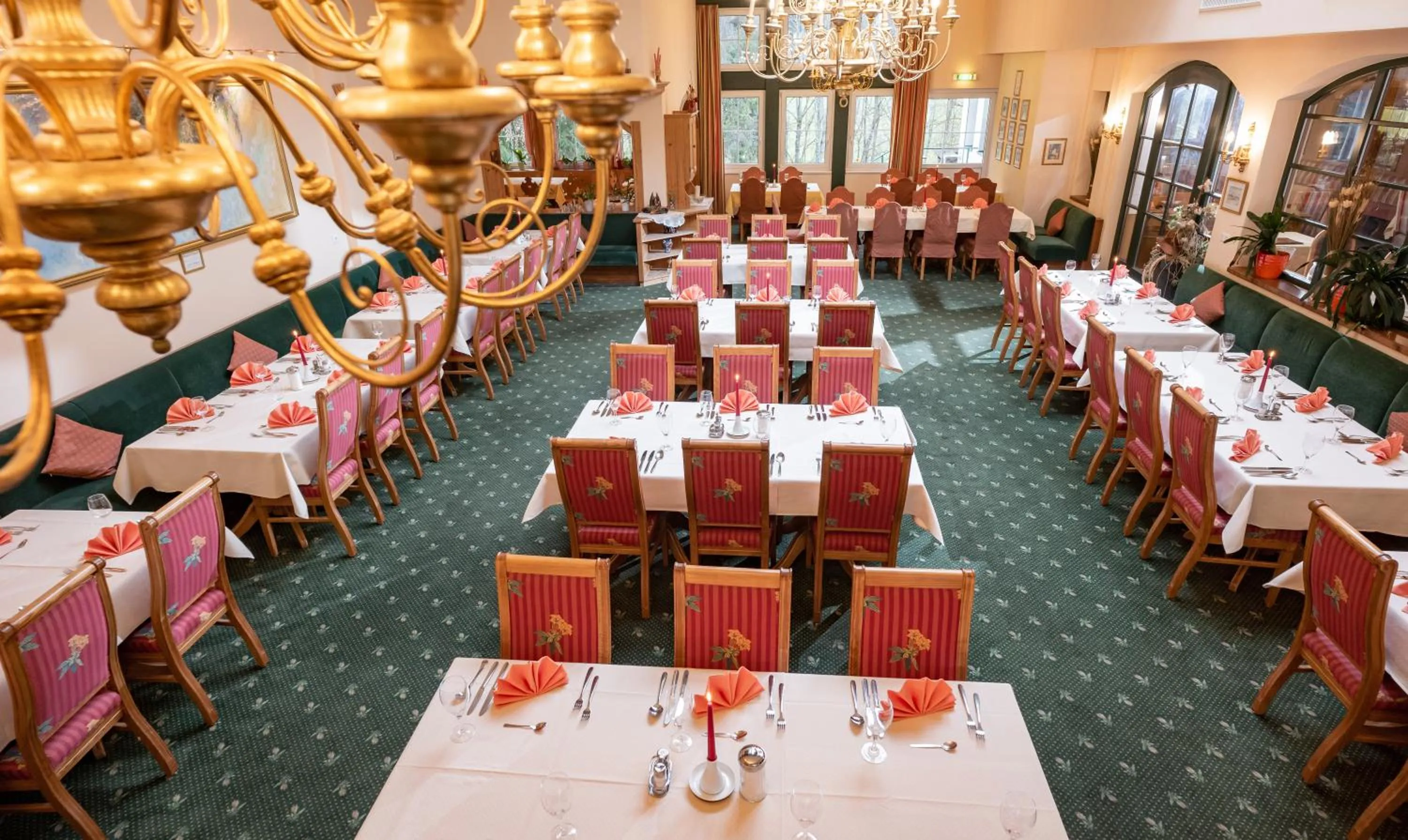 Restaurant/places to eat in Hotel Sonnschein