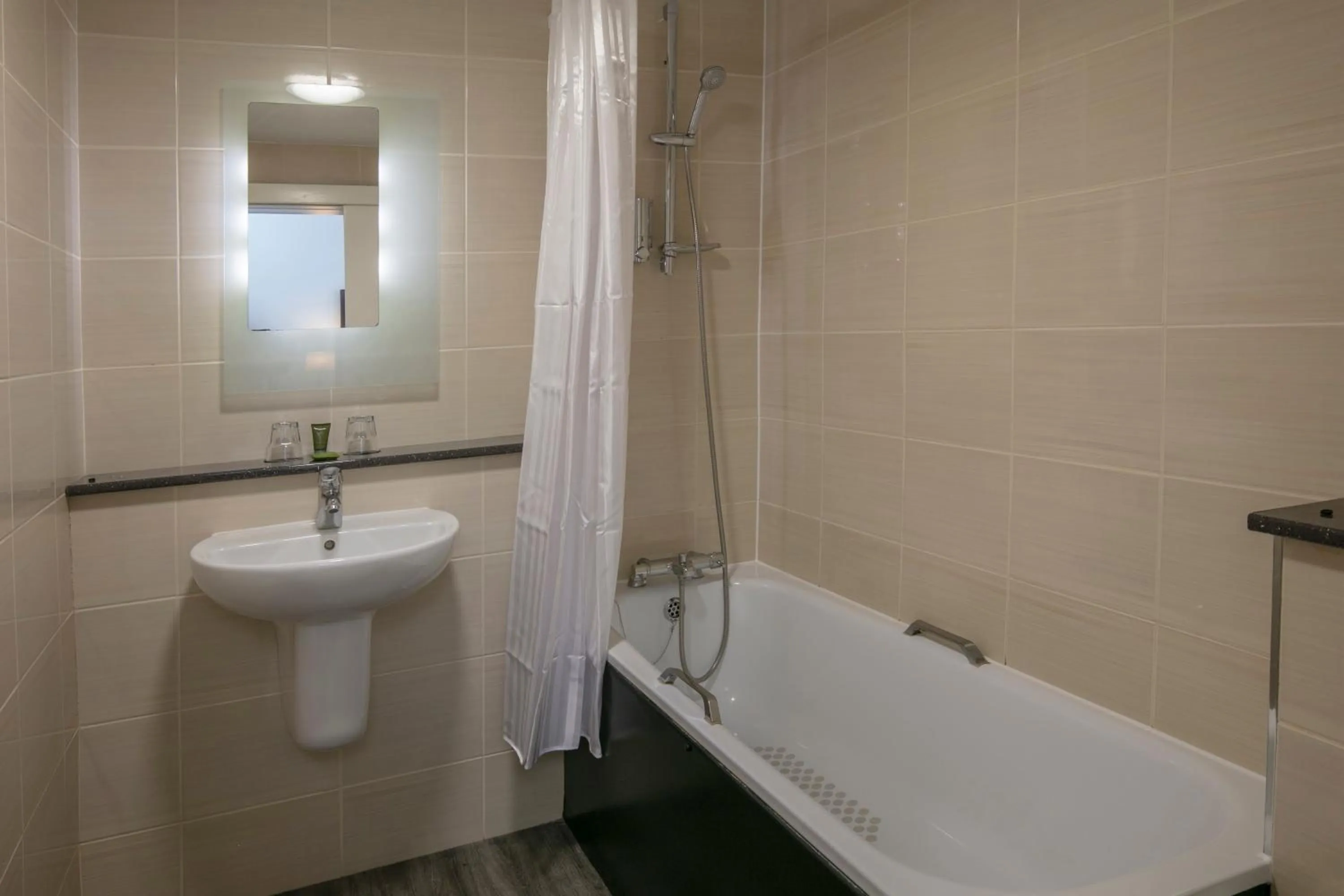 Bathroom in Bournemouth West Cliff Hotel & Spa