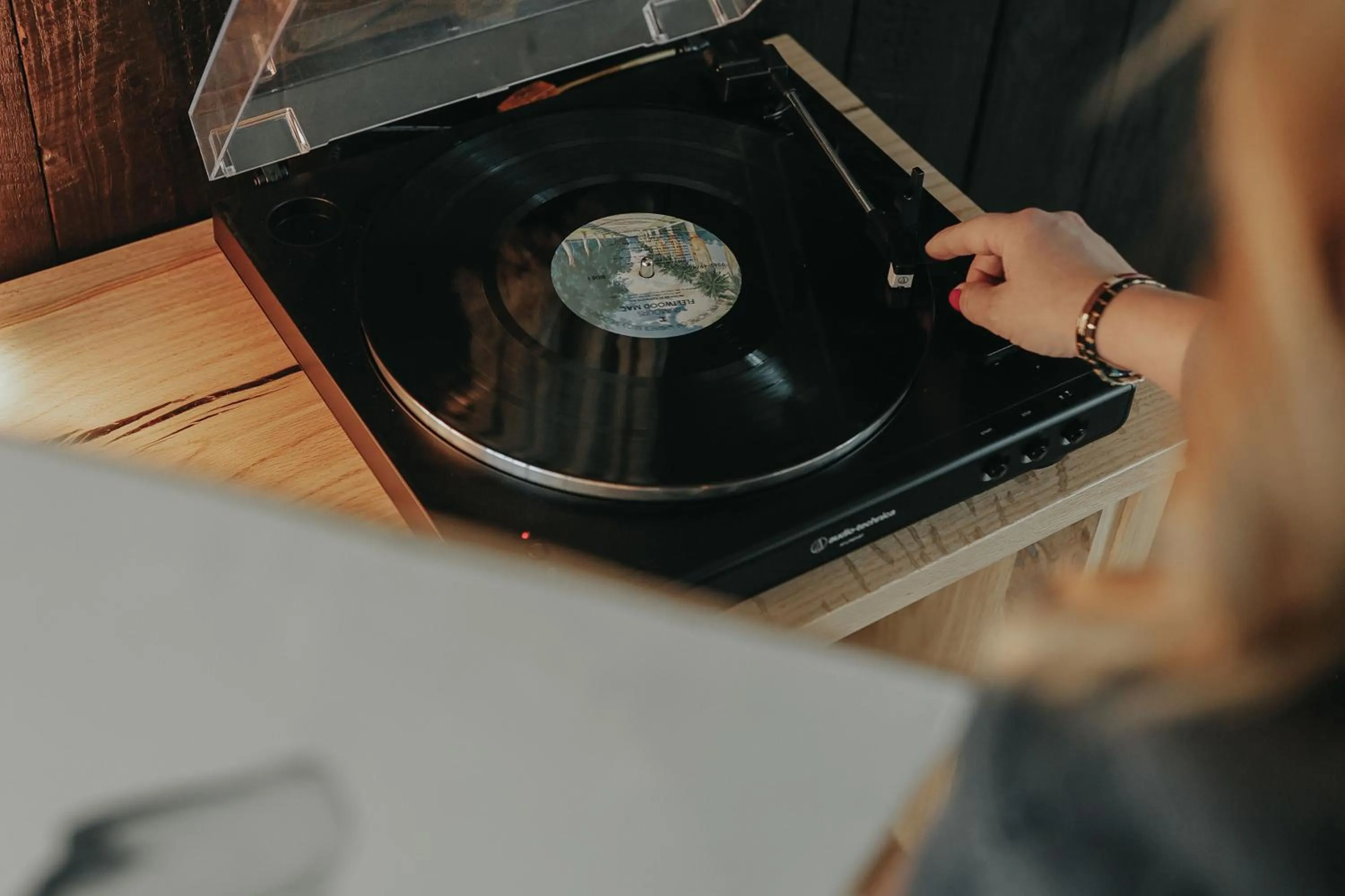 Entertainment in Woodstock Way Hotel