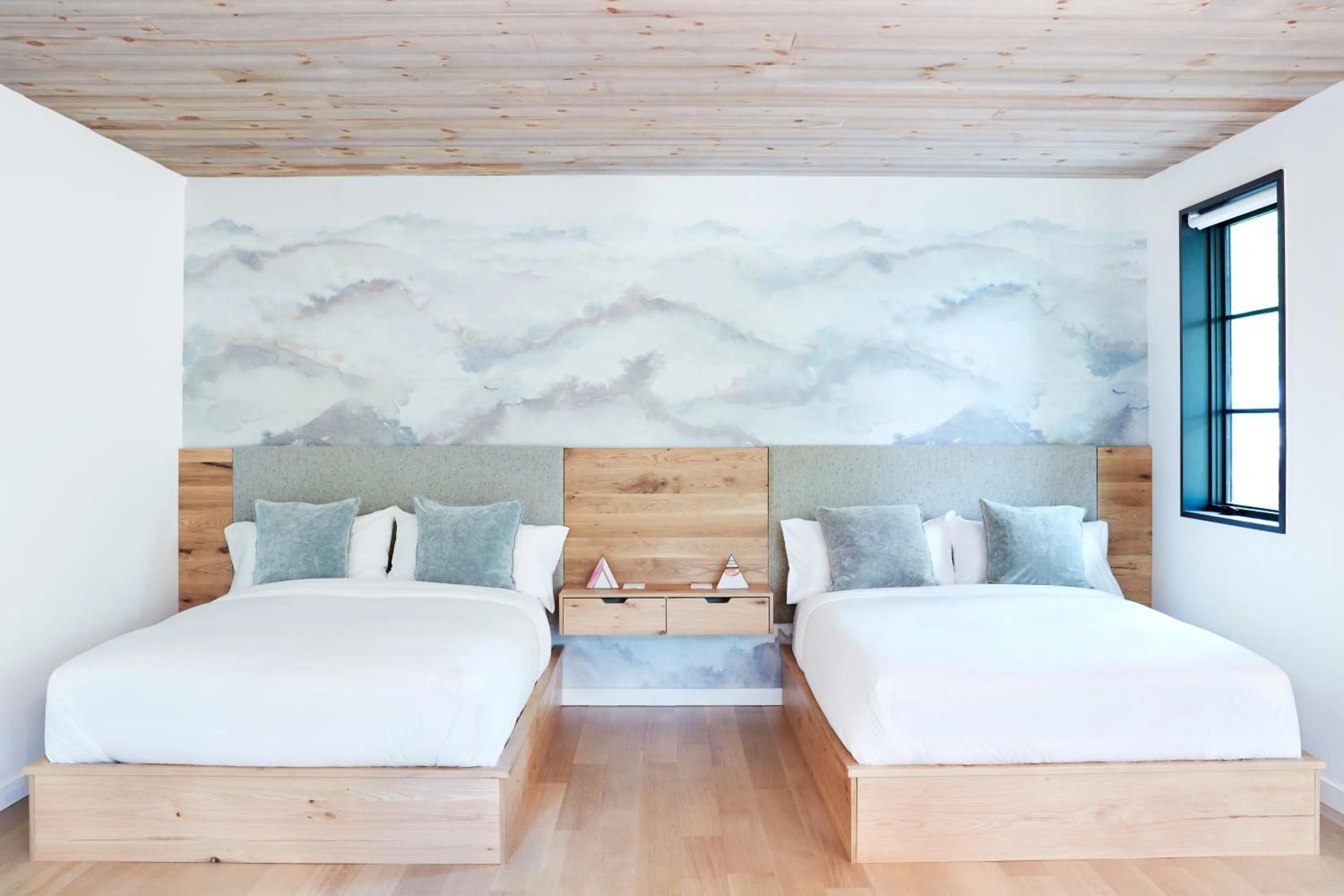 Bed in Woodstock Way Hotel