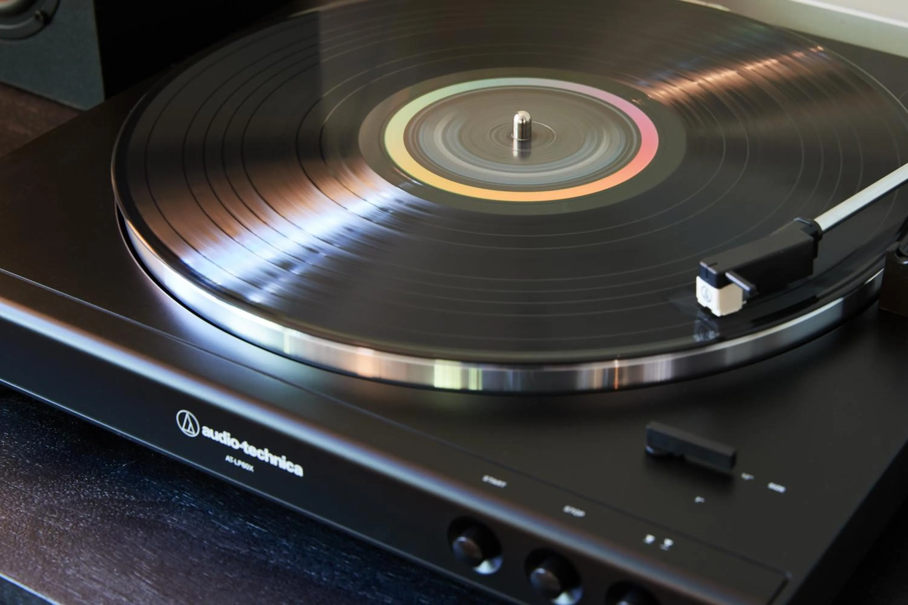 TV and multimedia in Woodstock Way Hotel