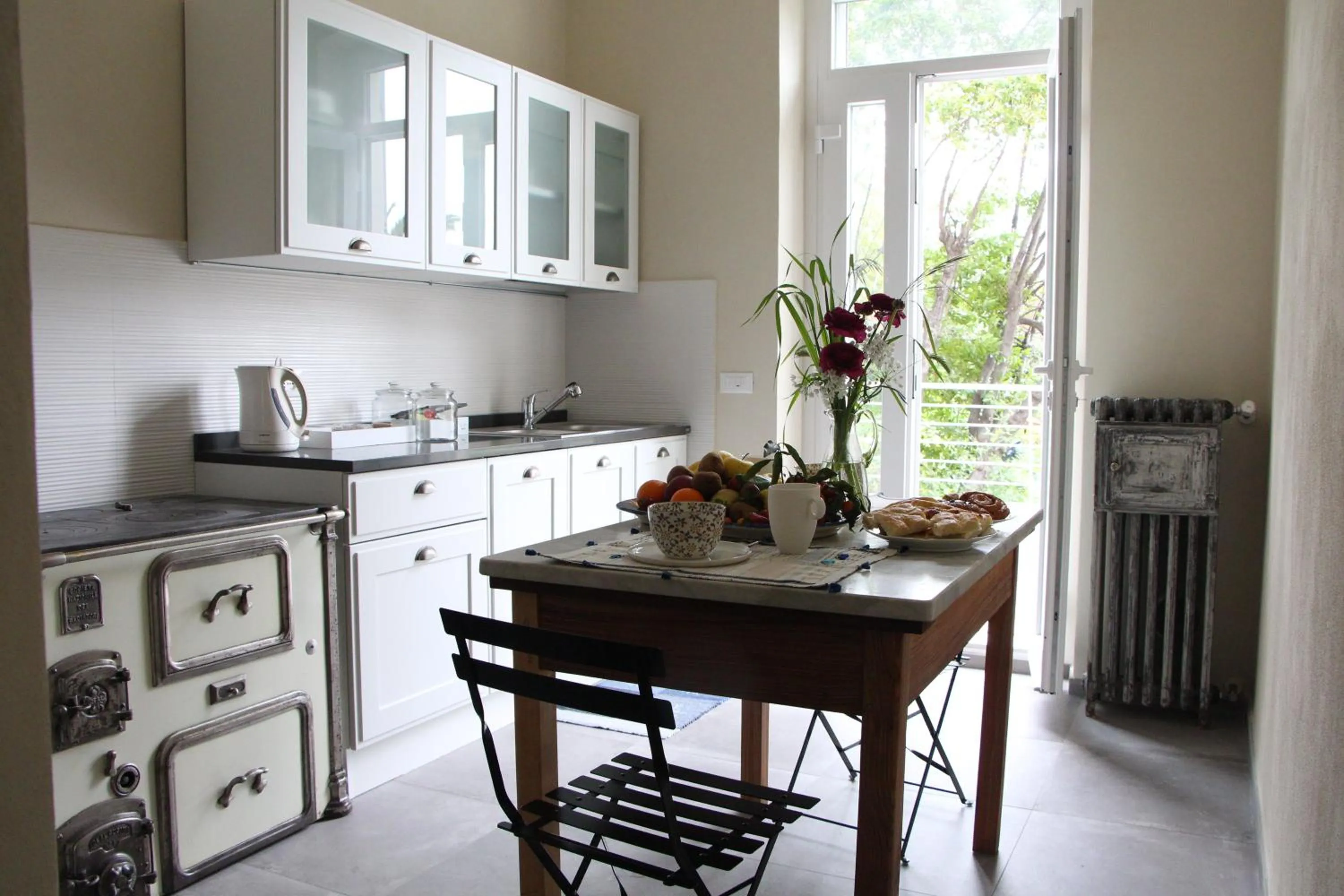 Communal kitchen in BB CÀ DE MÂ