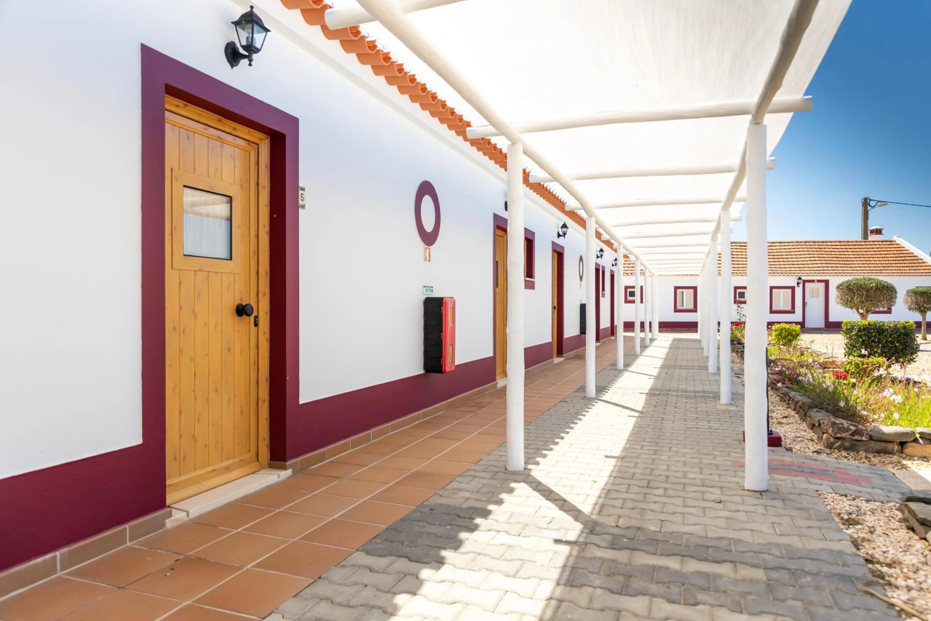 Facade/entrance in Monte do Zeca