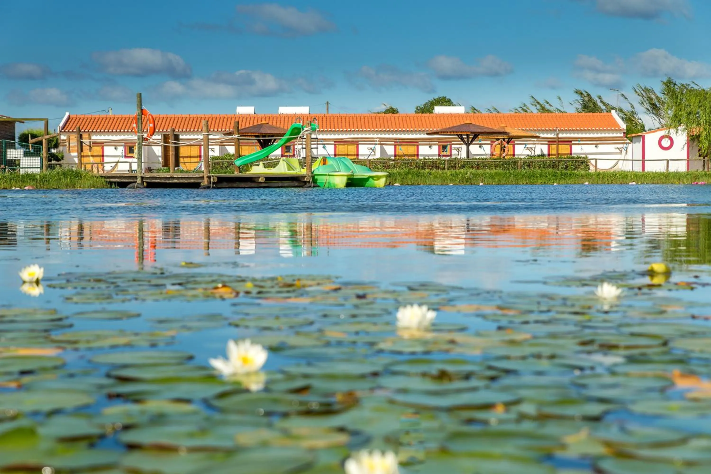 Lake view in Monte do Zeca