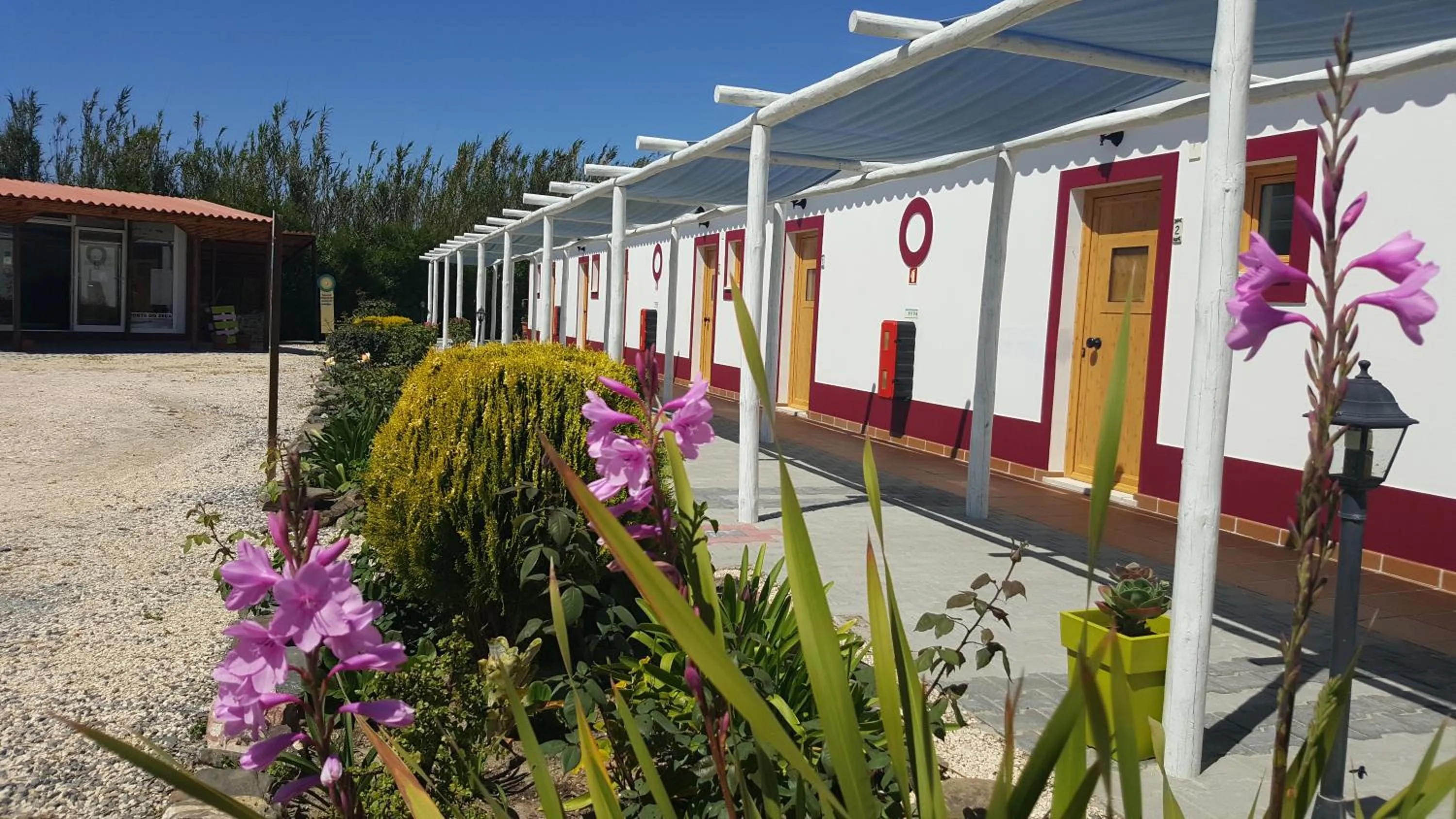 Facade/entrance in Monte do Zeca