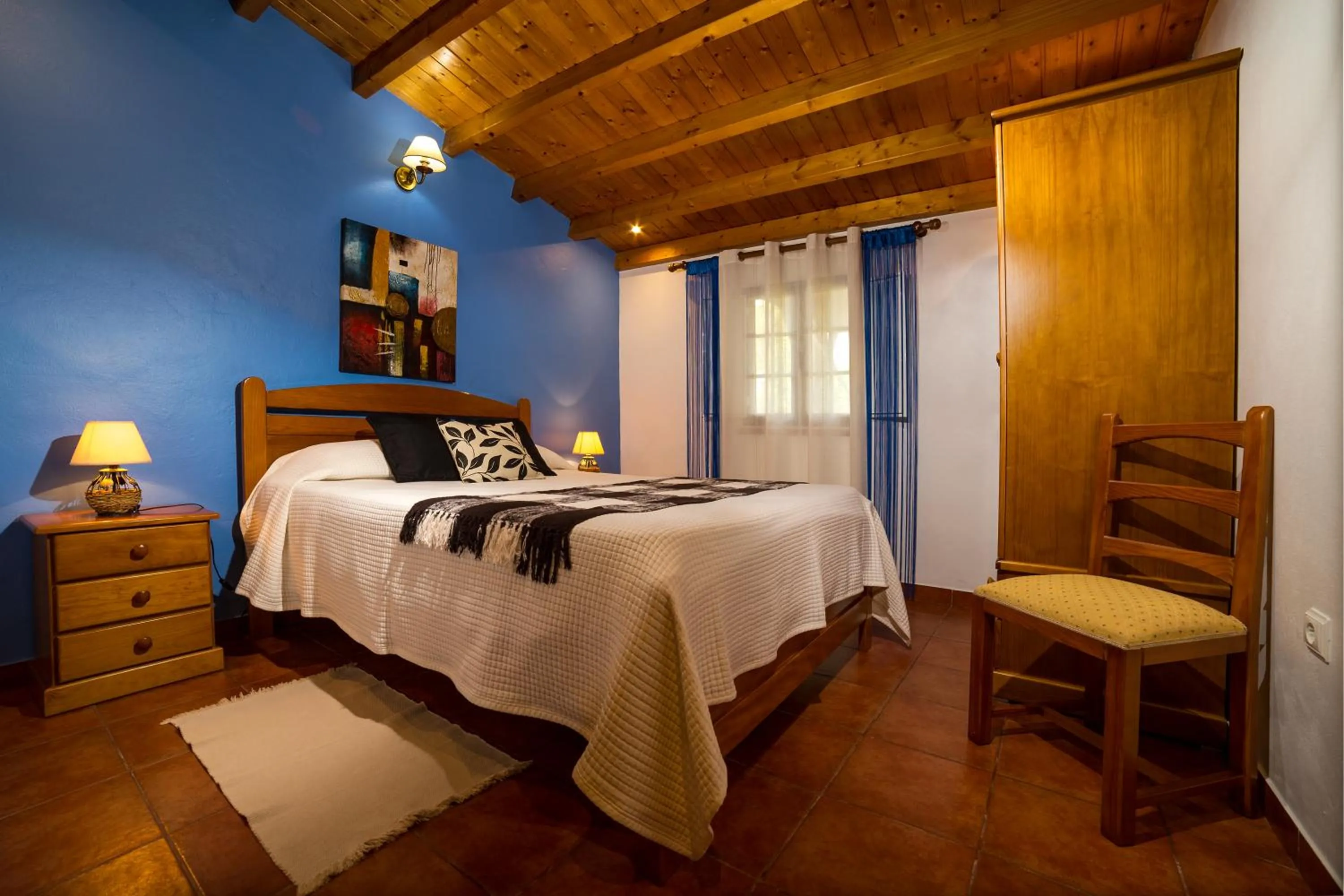 Decorative detail, Bed in Monte do Zeca