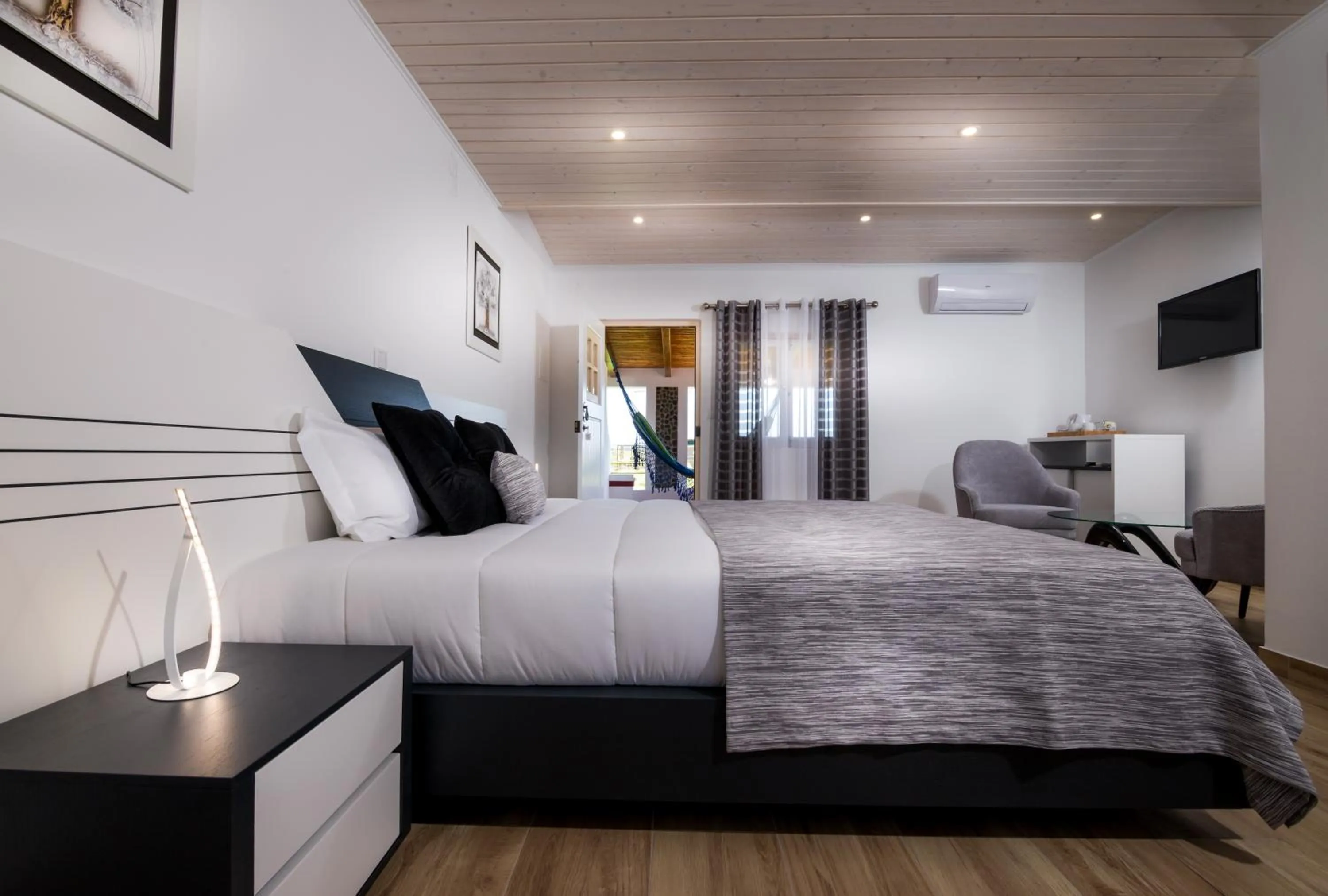 Bed in Monte do Zeca