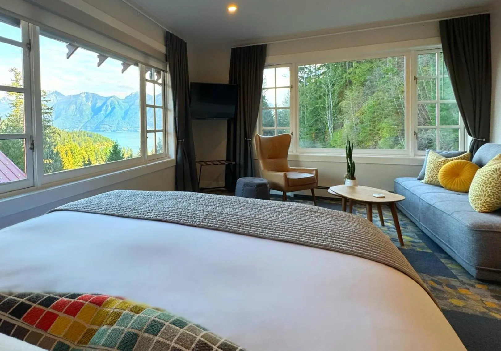 Bed in Artisan Suites on Bowen