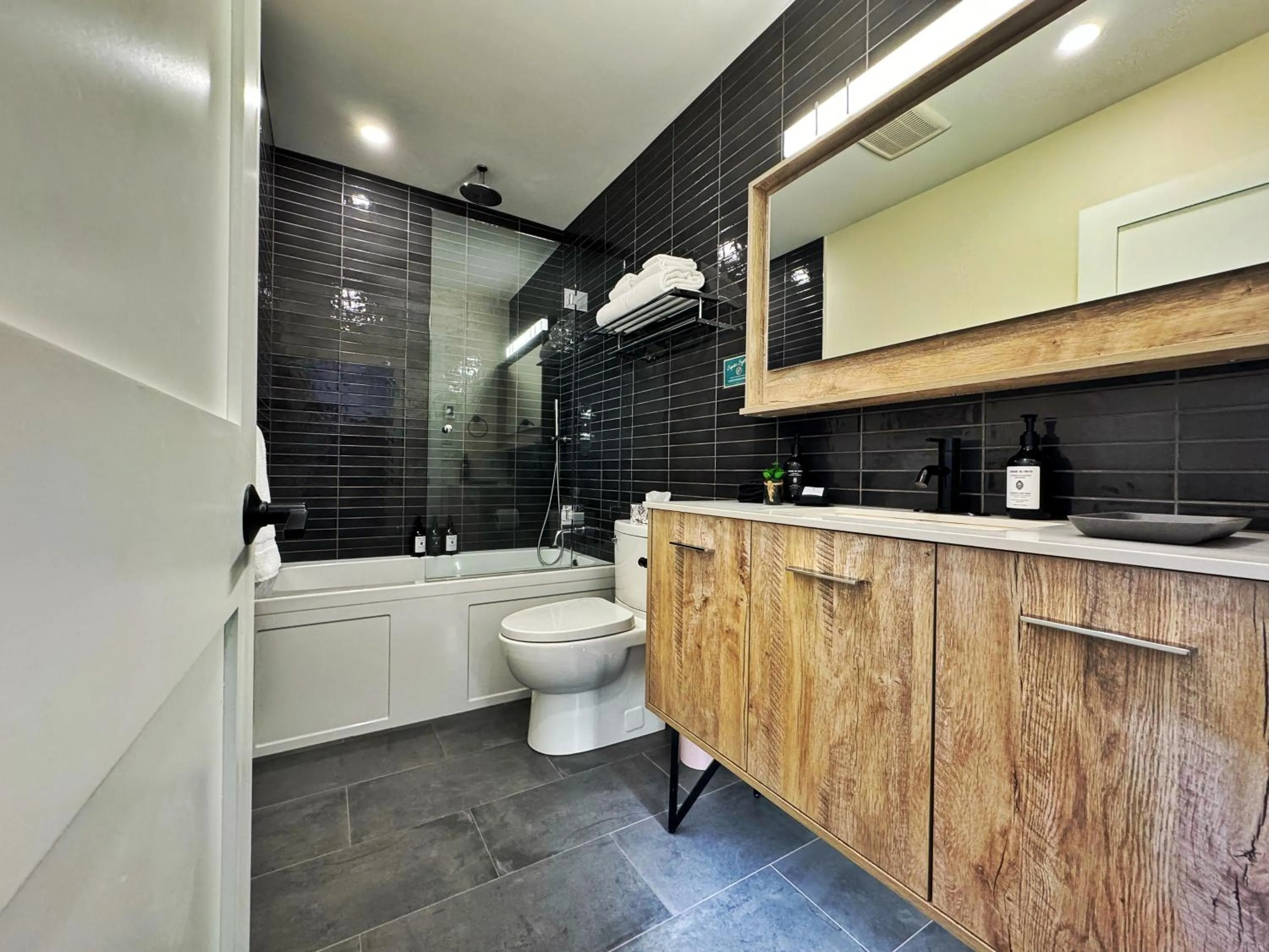 Shower in Artisan Suites on Bowen