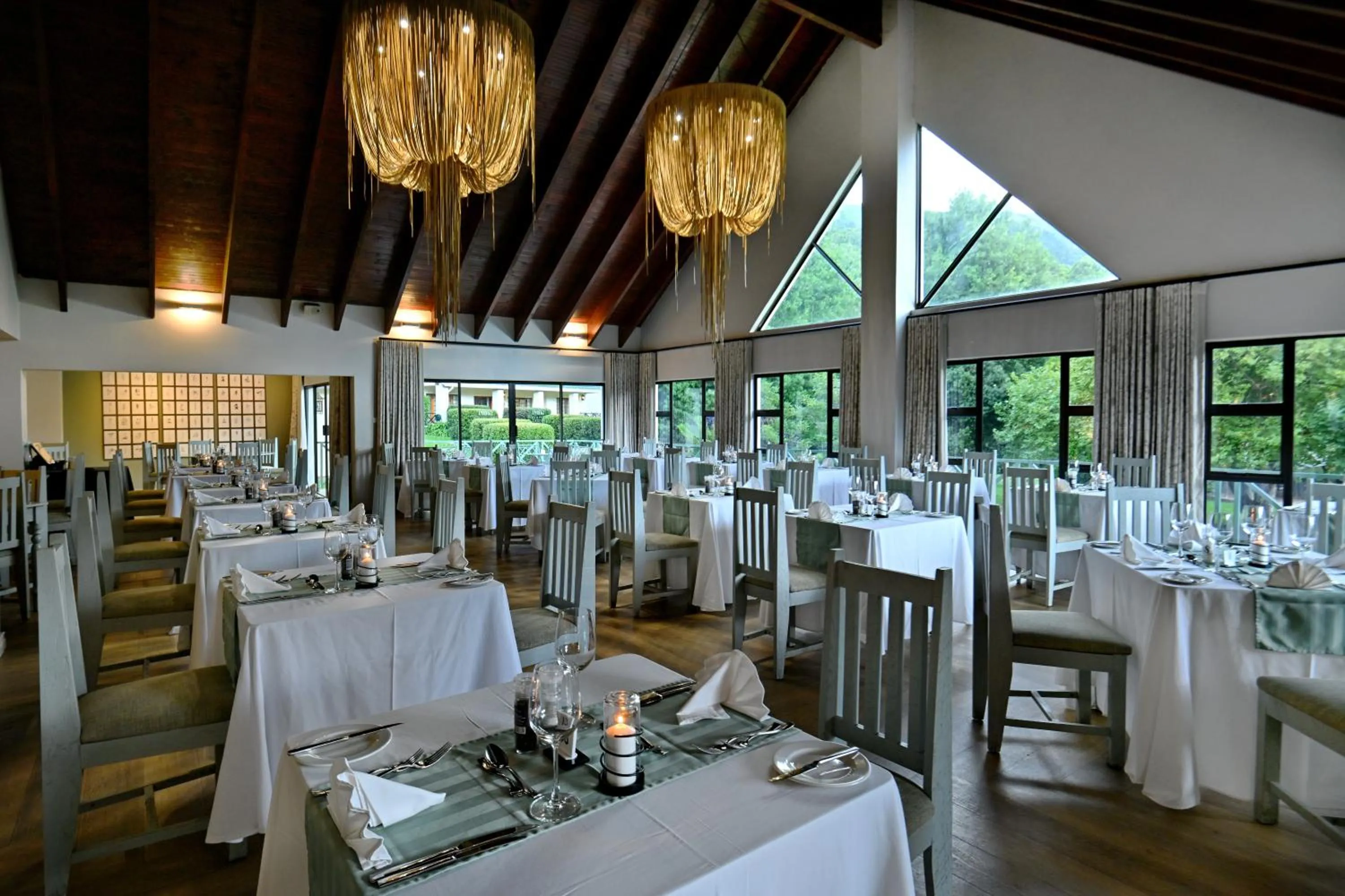 Champagne Castle Hotel