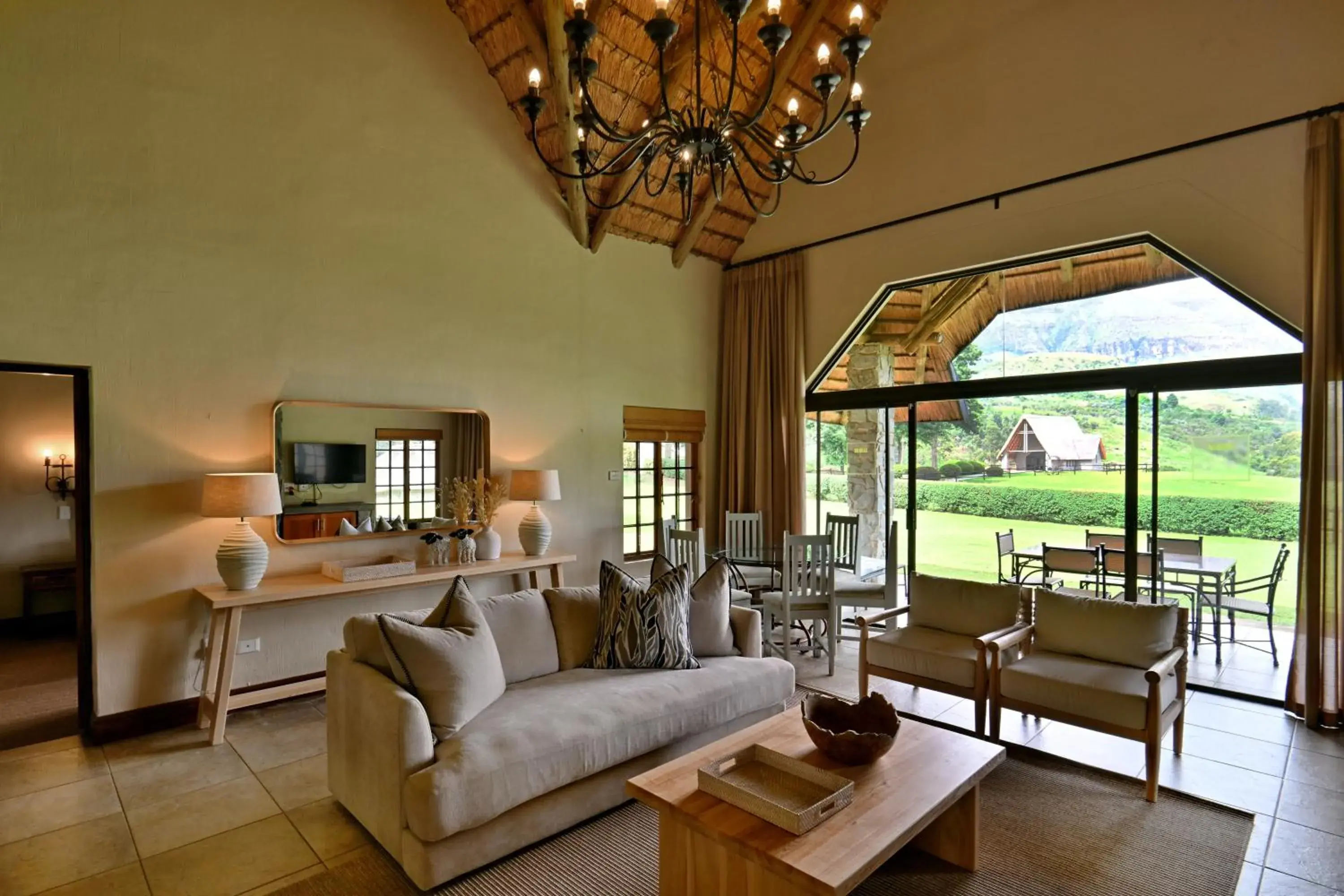 Self-Catering Chalet in Champagne Castle Hotel Self-Catering Chalet in Champagne Castle Hotel