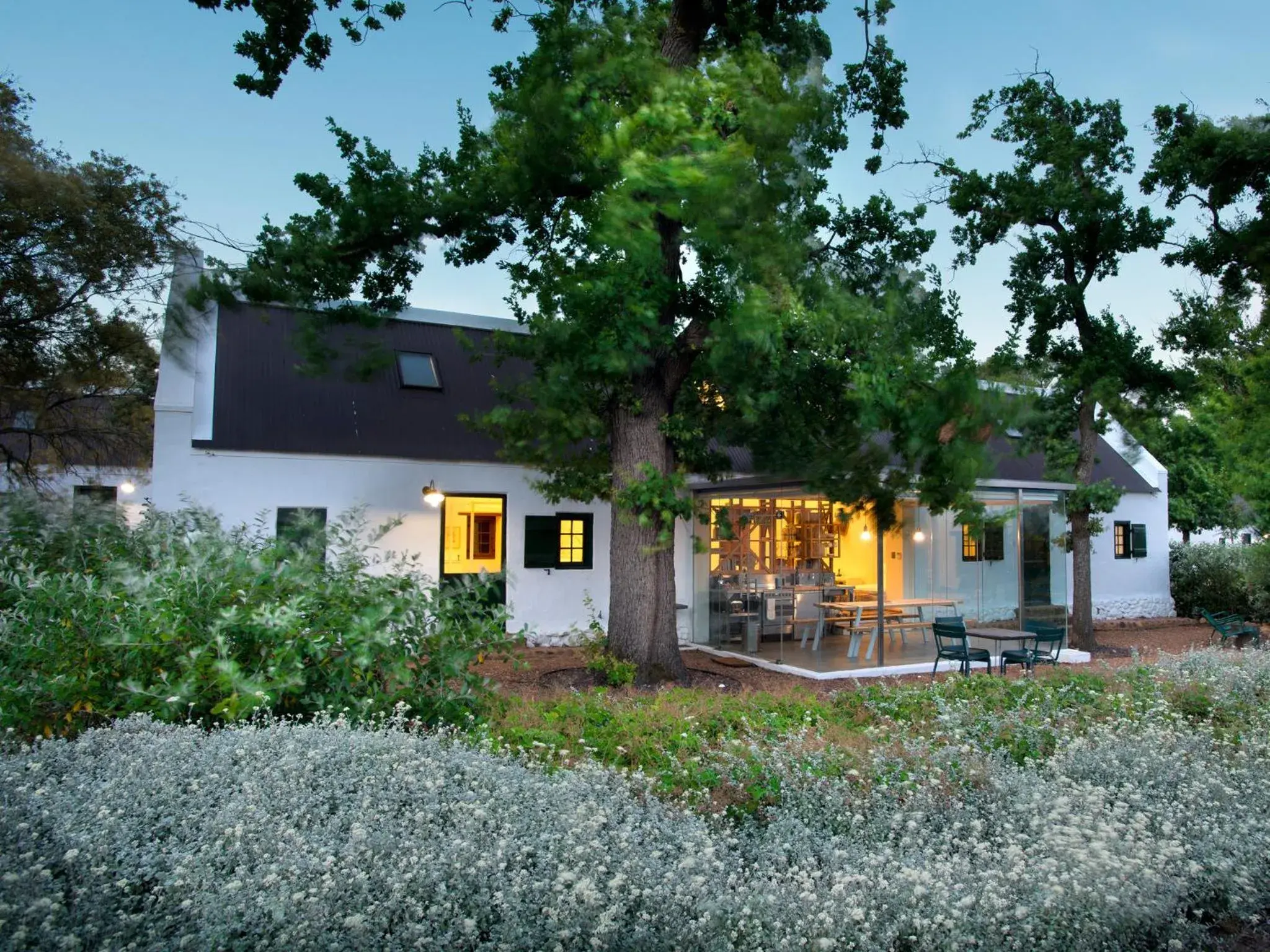 Two-Bedroom Cottage in Babylonstoren Two-Bedroom Cottage in Babylonstoren