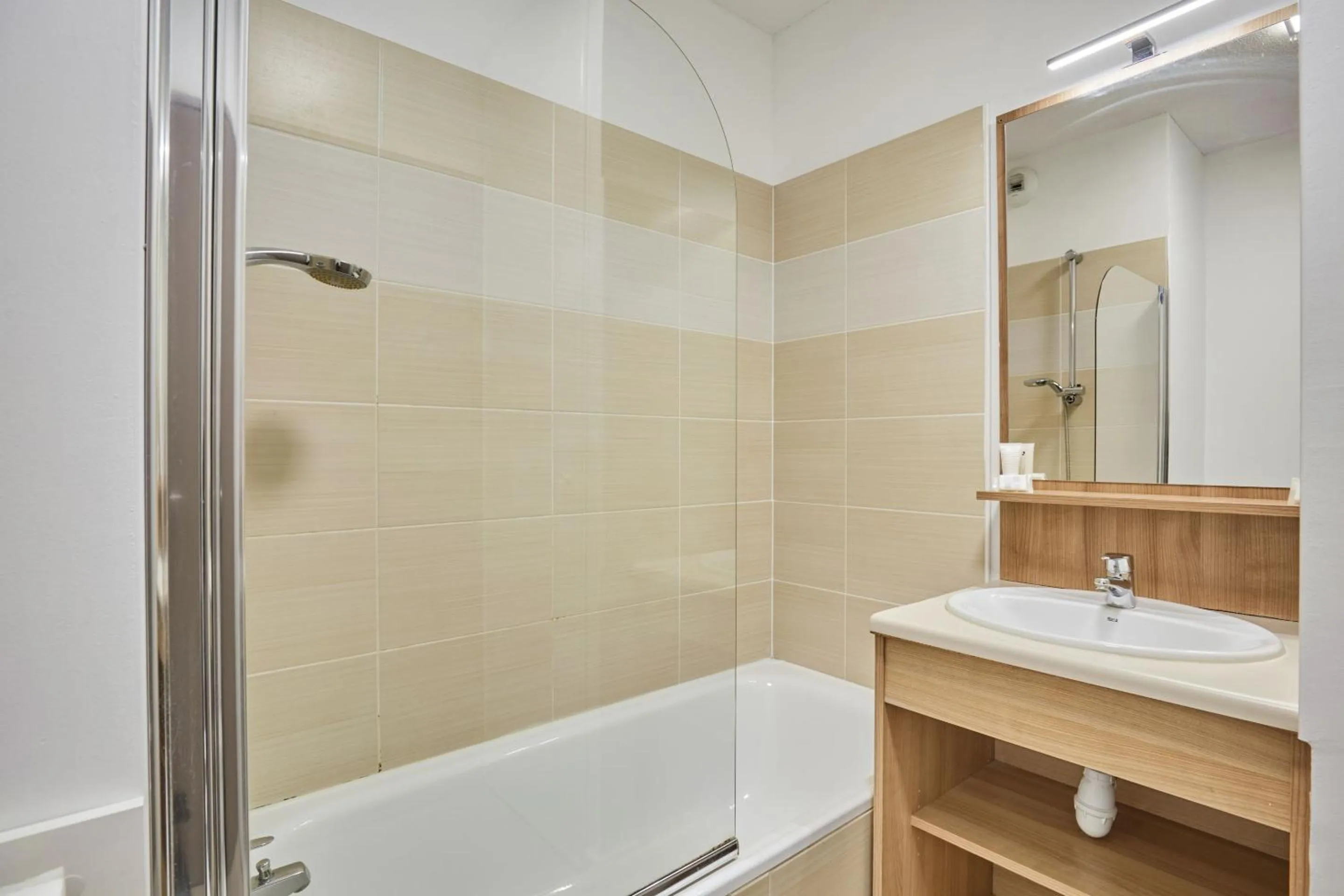 Bathroom in Résidence Odalys Les Océanides