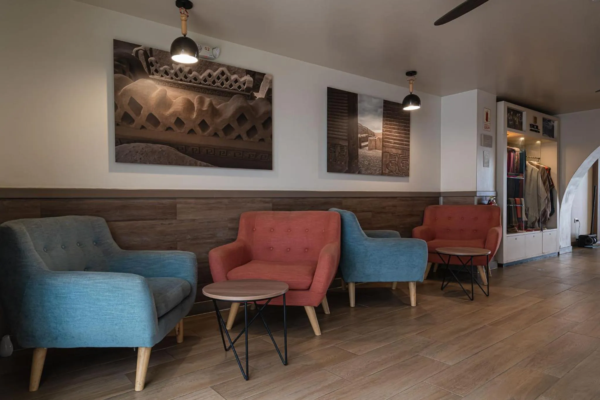 Living room in Casa Andina Standard Trujillo Plaza