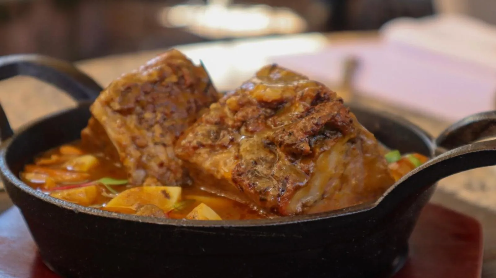 Restaurant/places to eat in Hosteria Las Quintas Hotel Restaurante Bar