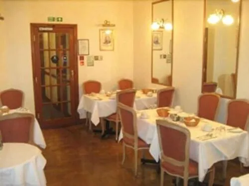 Breakfast in Regency Hotel Westend