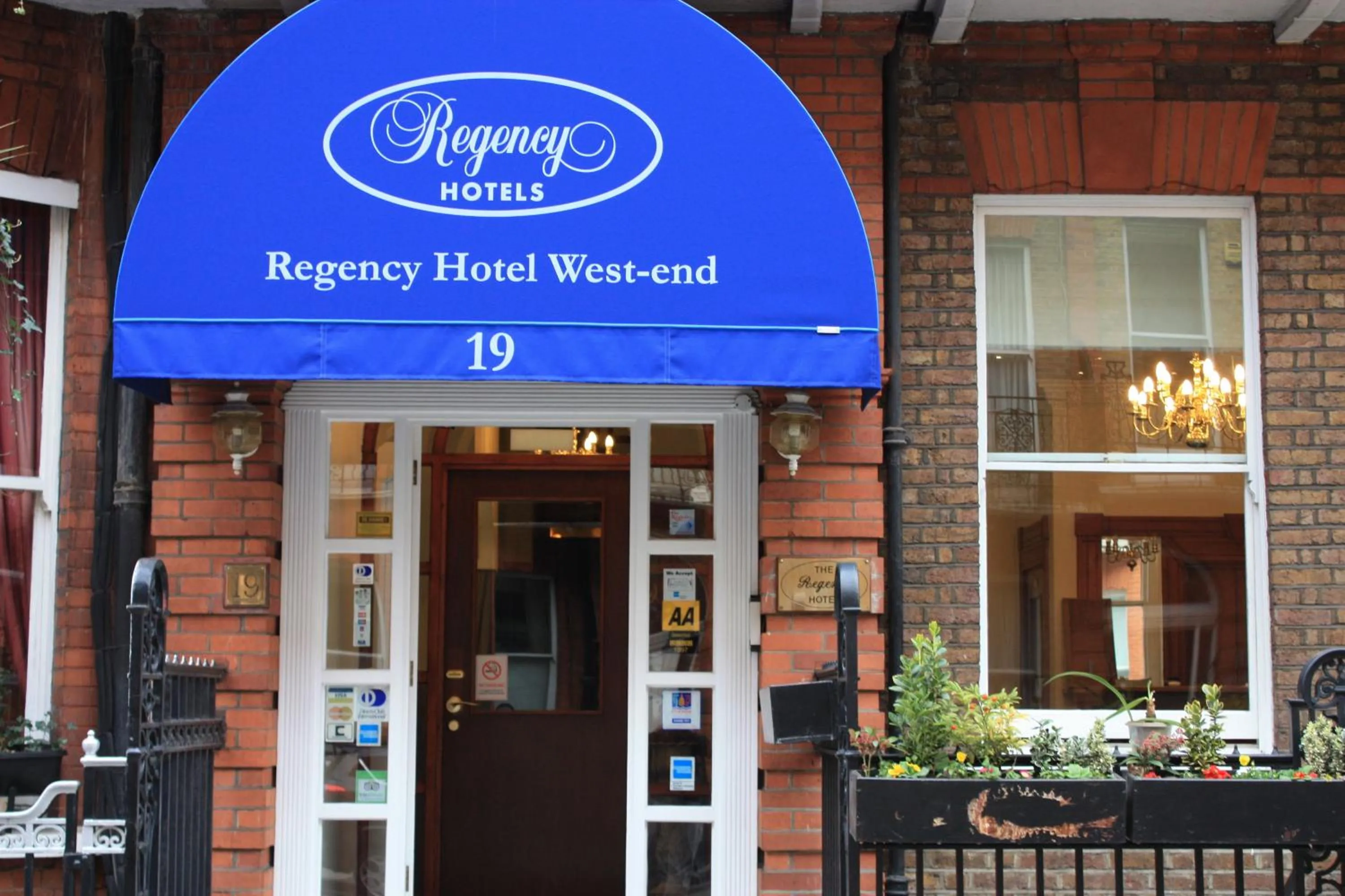 Facade/entrance in Regency Hotel Westend