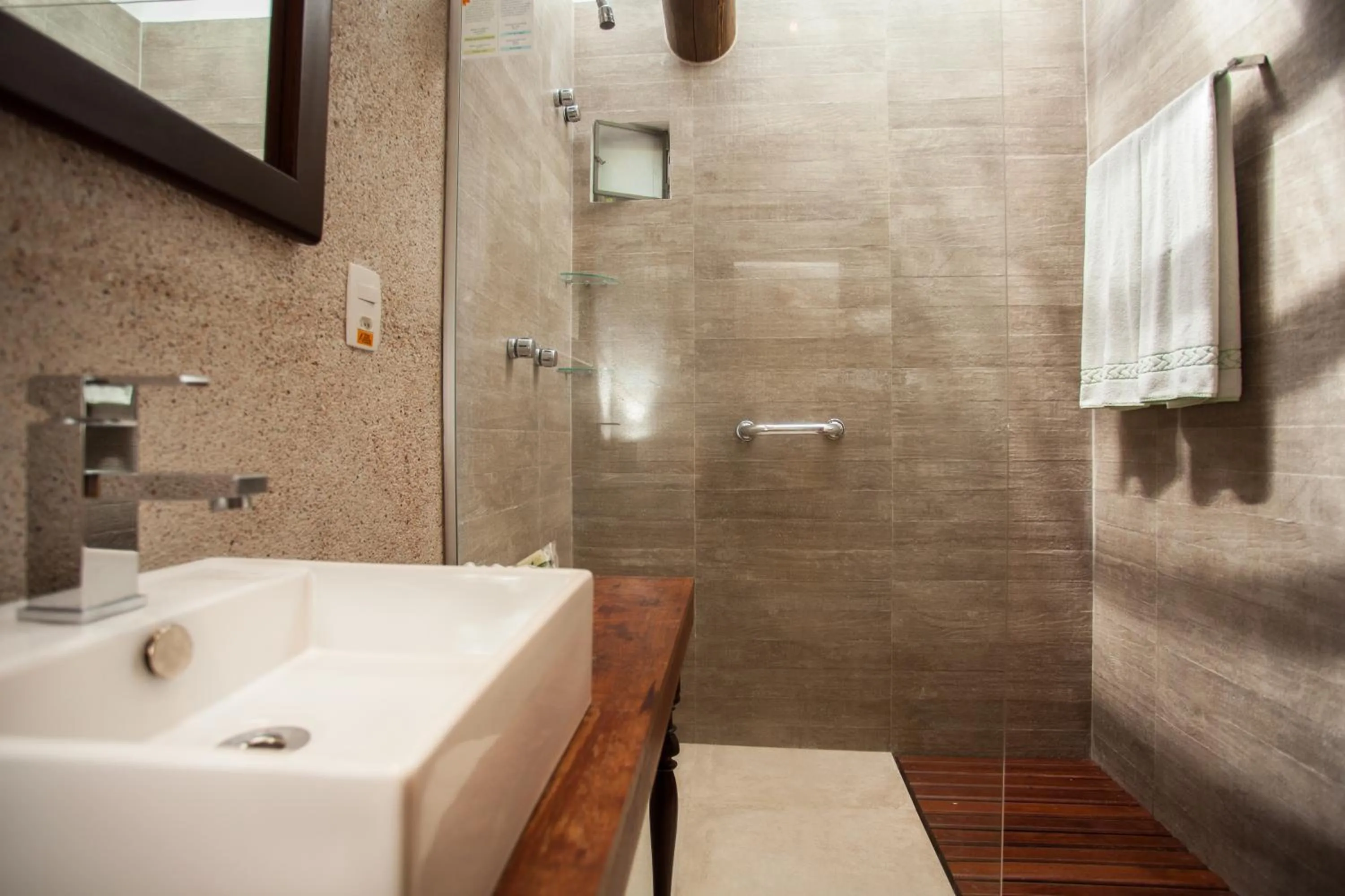 Bathroom in Hotel de Lençois