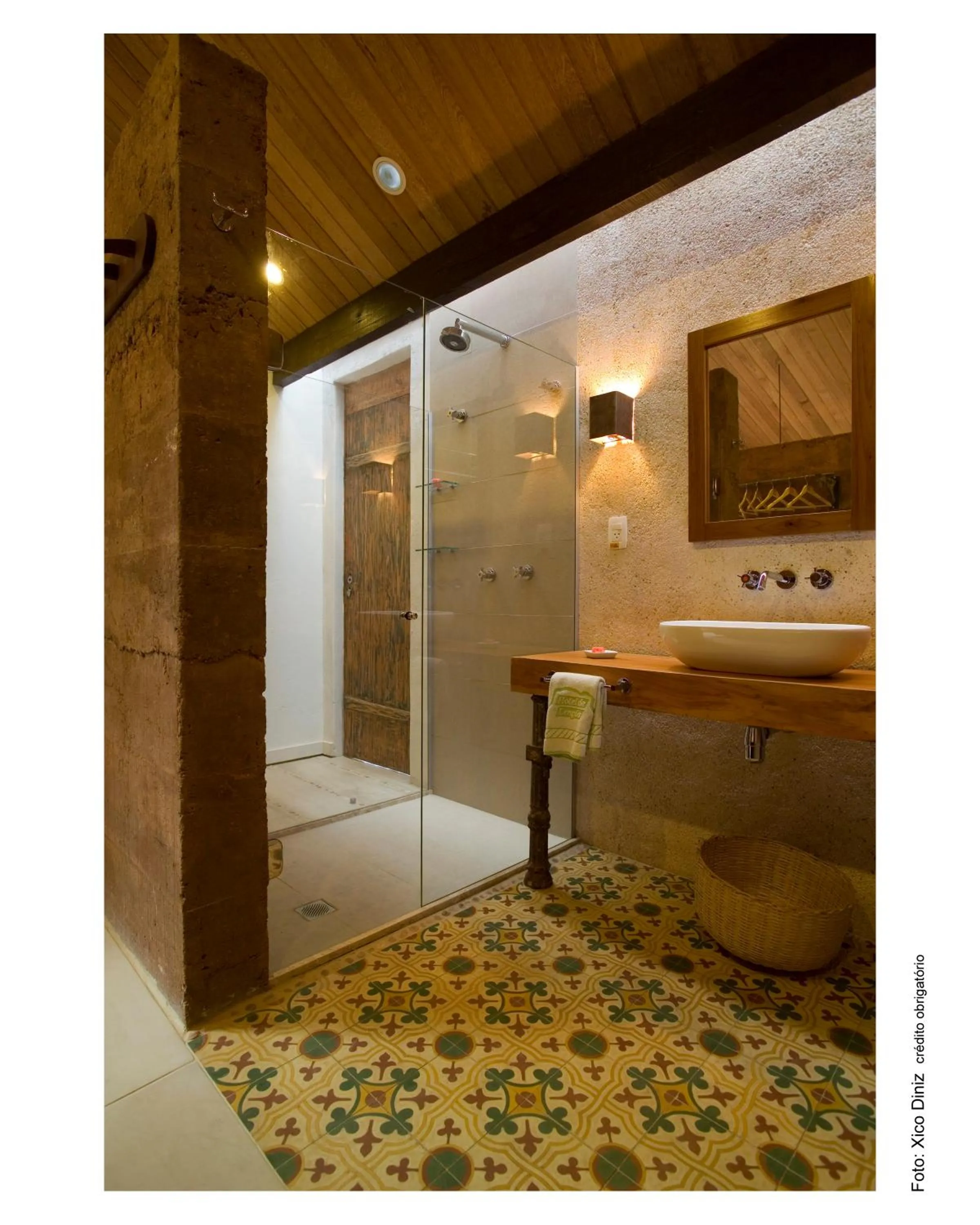 Bathroom in Hotel de Lençois