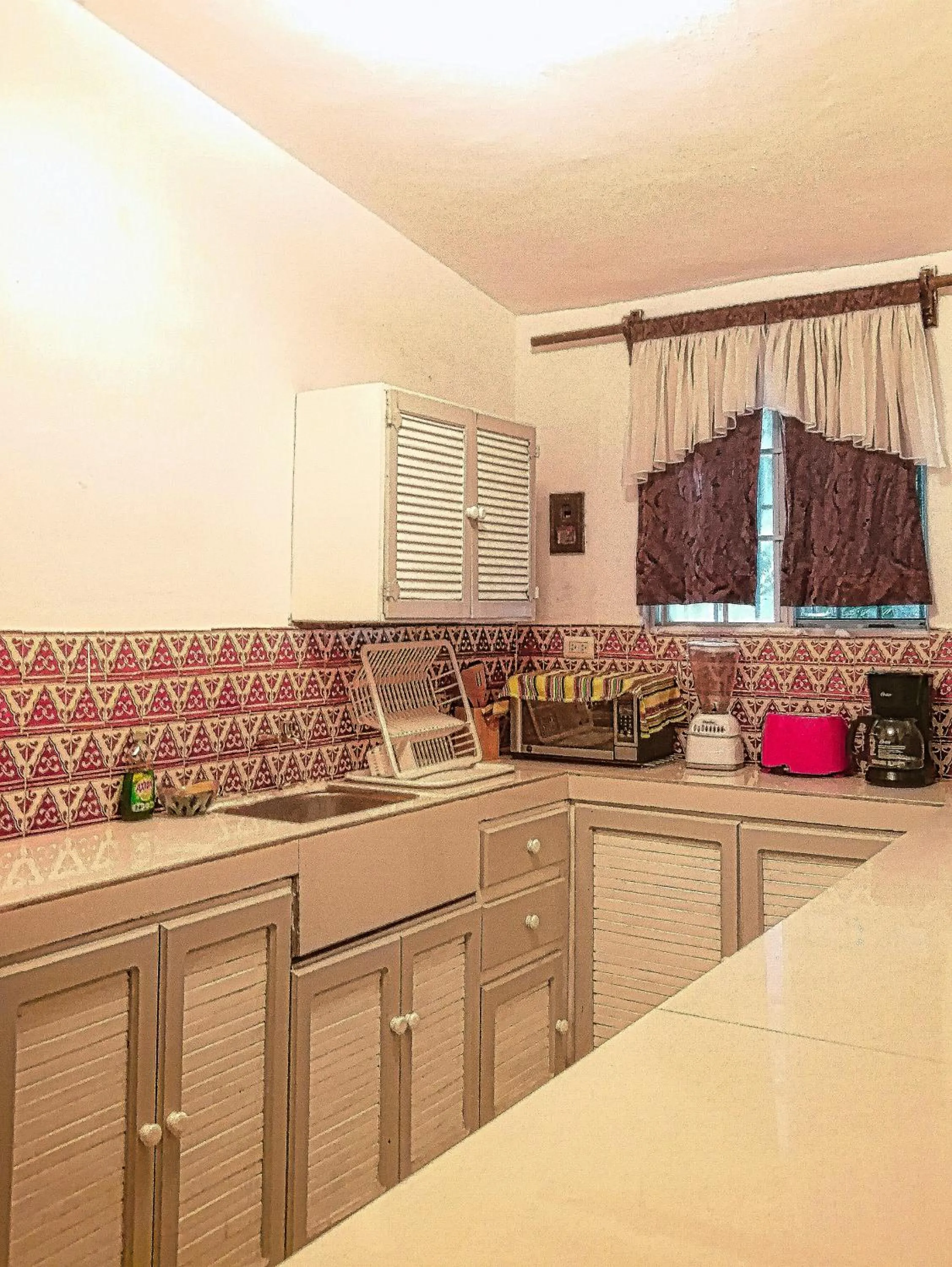 Hacienda Antigua Villa, 50m from sandy Beach