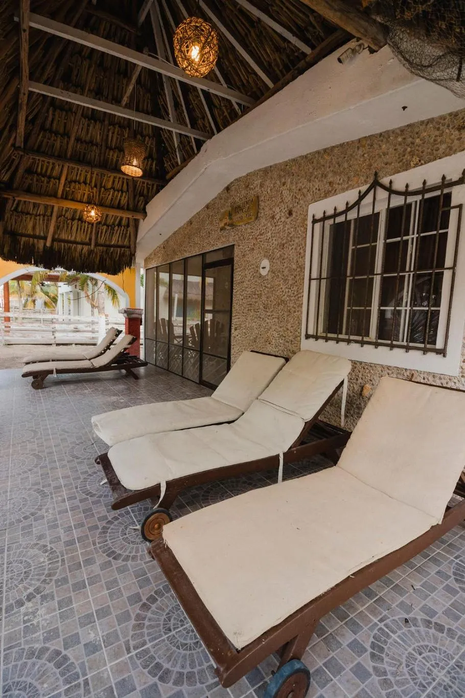 Balcony/Terrace in Hacienda Antigua Villa, 50m from sandy Beach