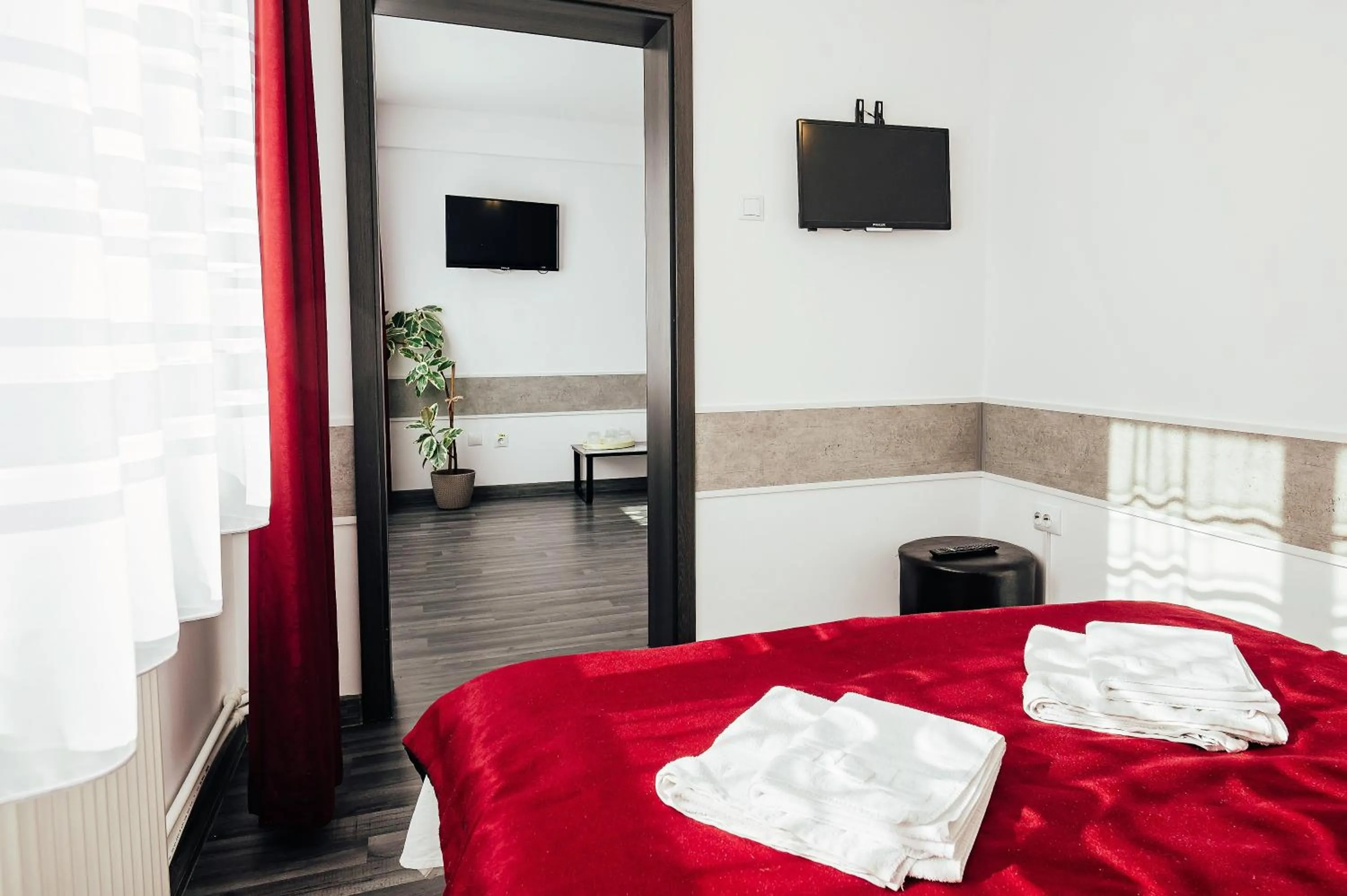 Bedroom, Bed in Hotel Simeria